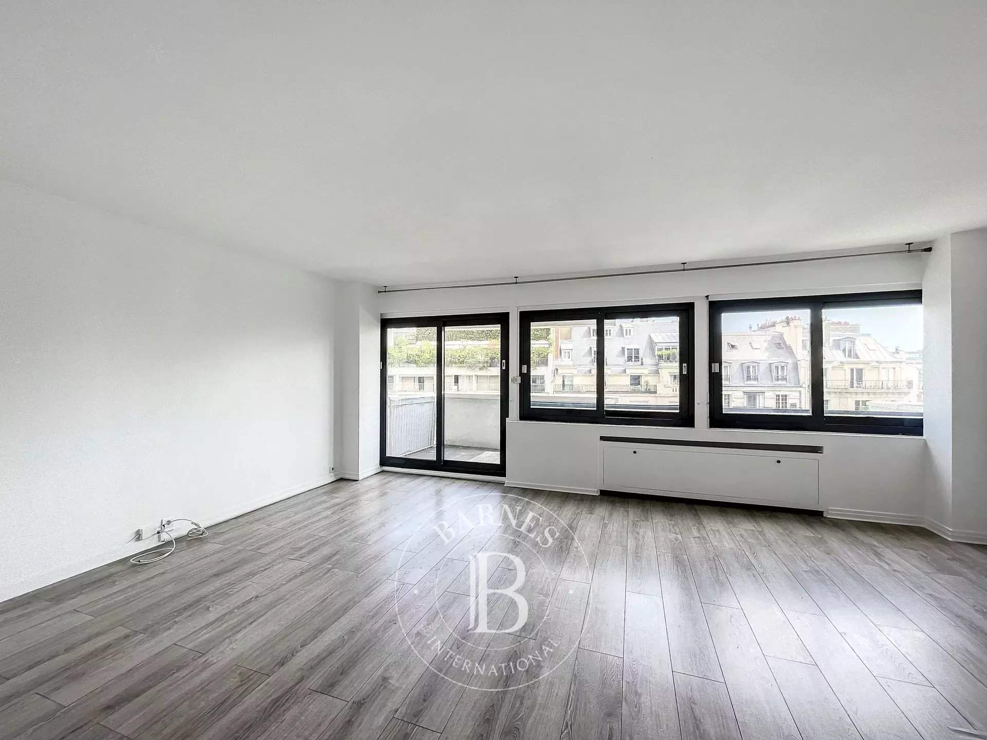 Paris  - Apartment 2 Bedrooms - picture 1