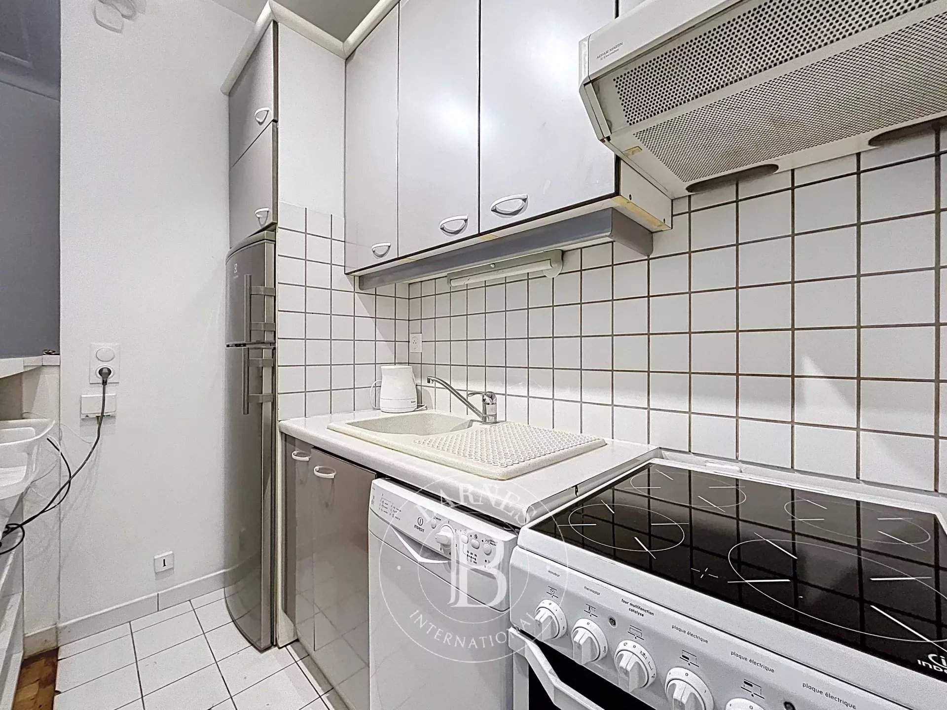 Paris  - Apartment 1 Bedroom - picture 10