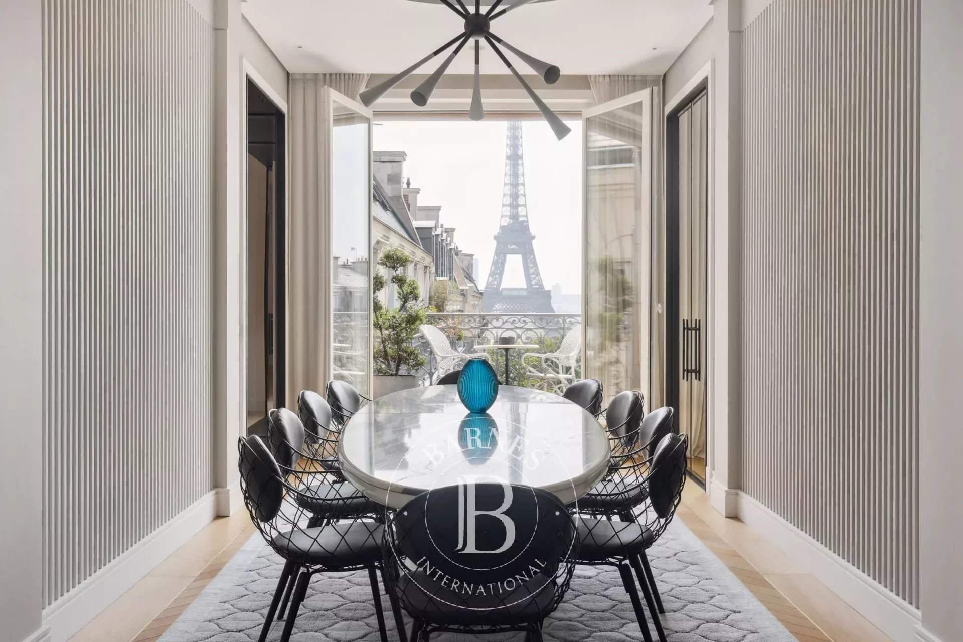 Paris  - Apartment 5 Bedrooms - picture 11