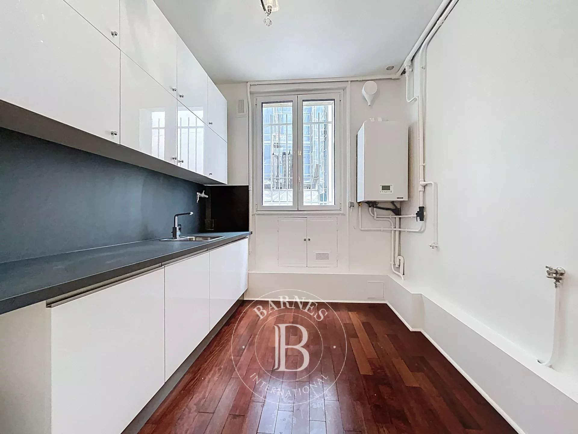 Paris  - Apartment 4 Bedrooms - picture 15