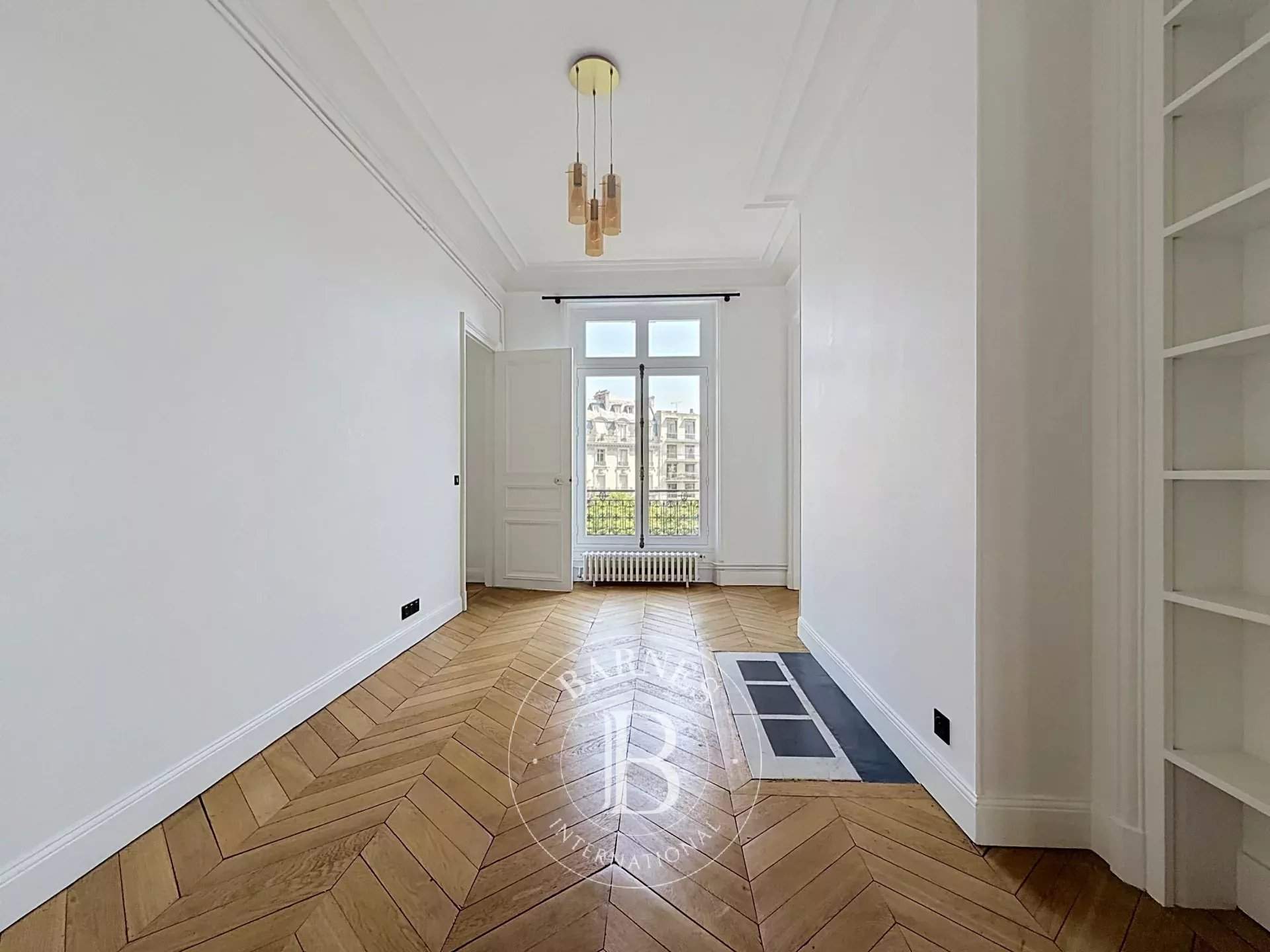 Paris  - Appartement 8 Pi&egrave;ces 5 Chambres - picture 5