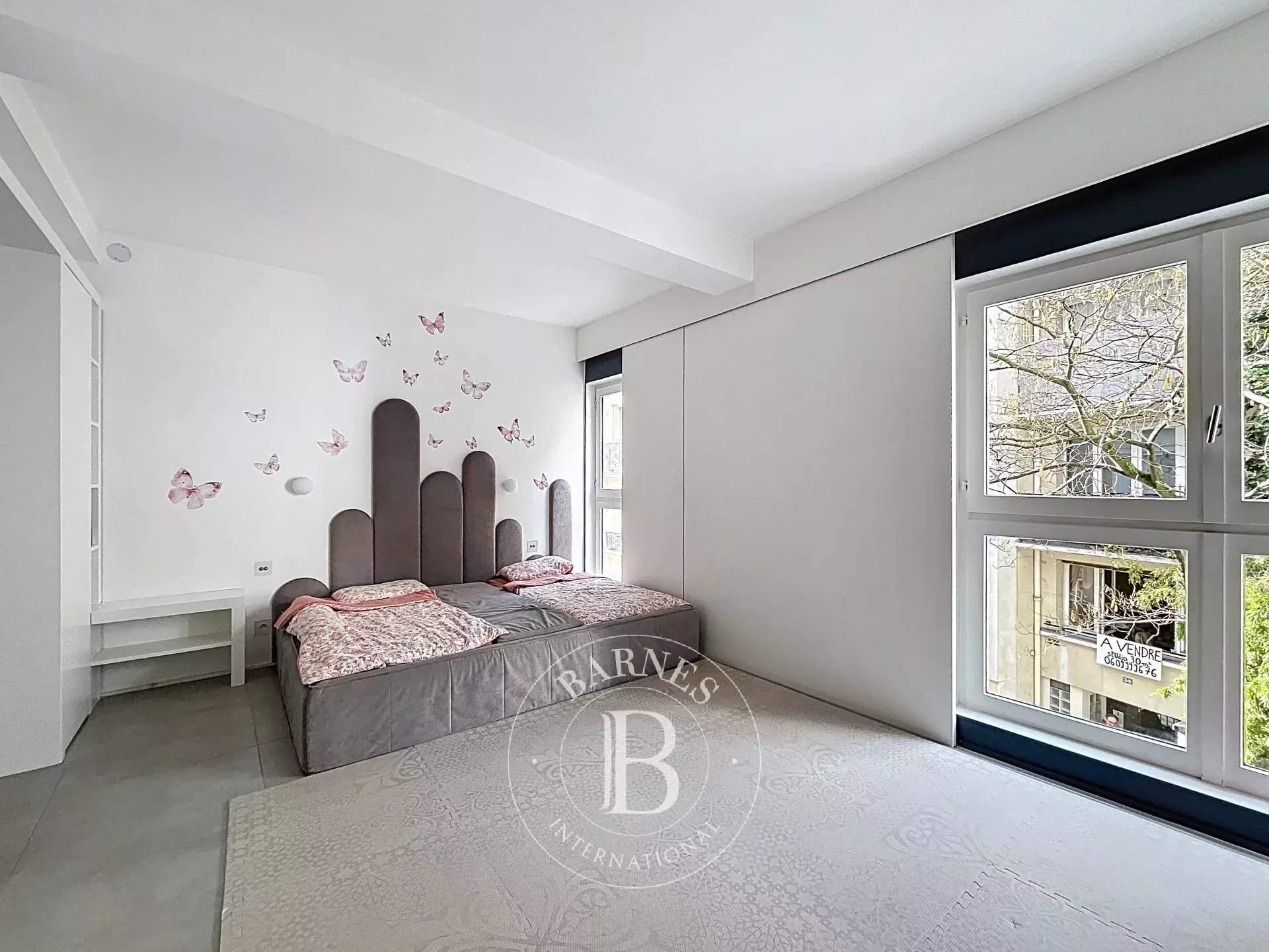 Paris  - Appartement 7 Pi&egrave;ces 3 Chambres - picture 12