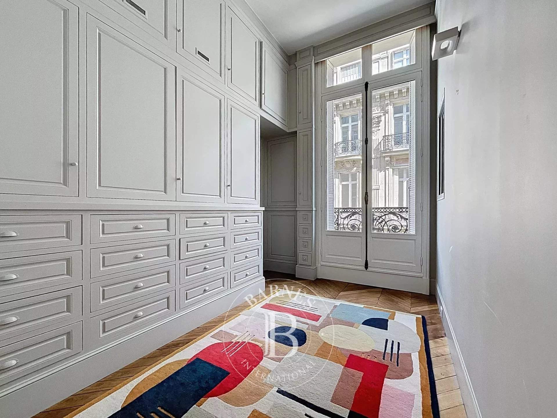 Paris  - Appartement 5 Pièces 4 Chambres - picture 15