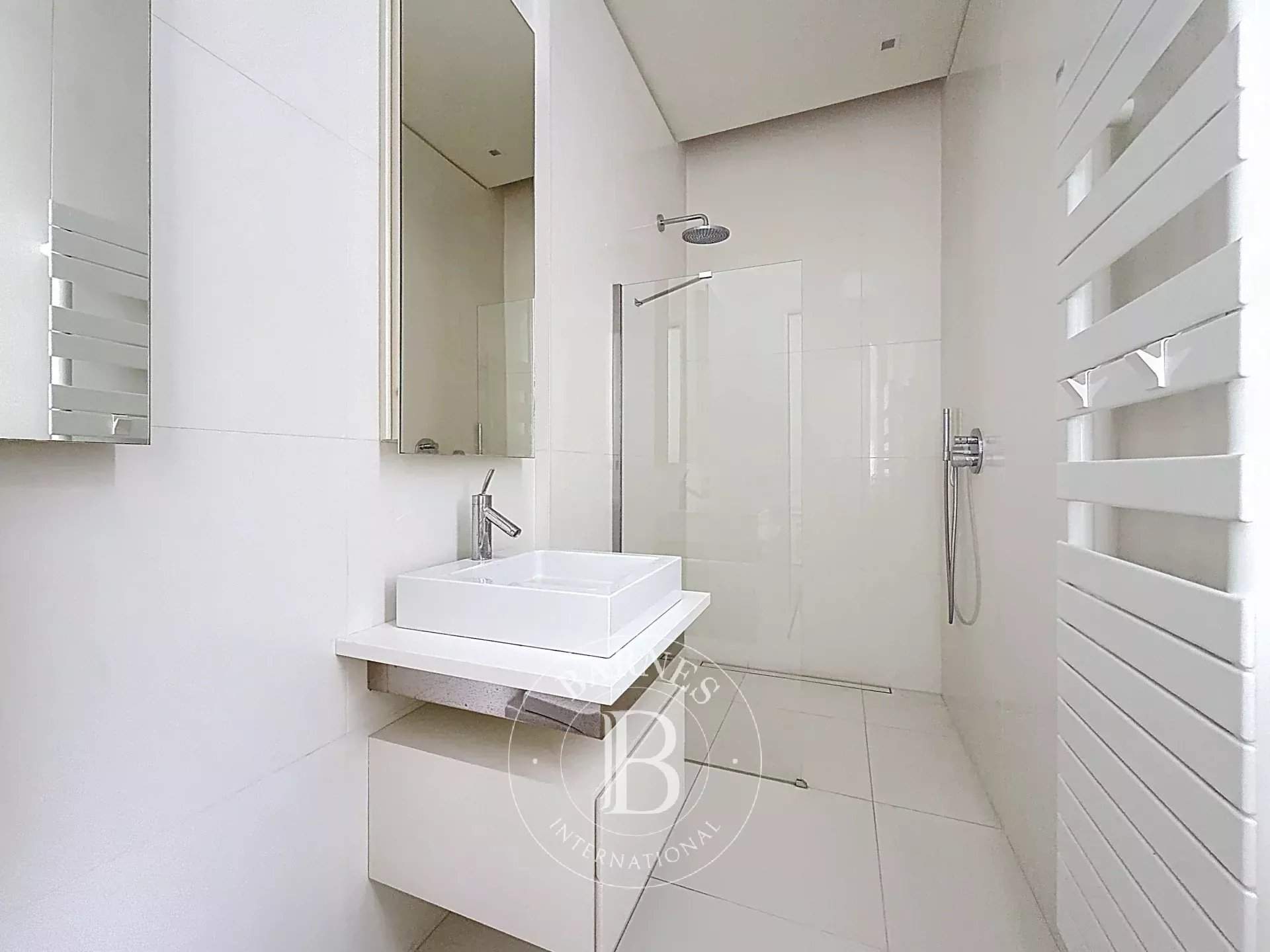 Paris  - Apartment 3 Bedrooms - picture 6