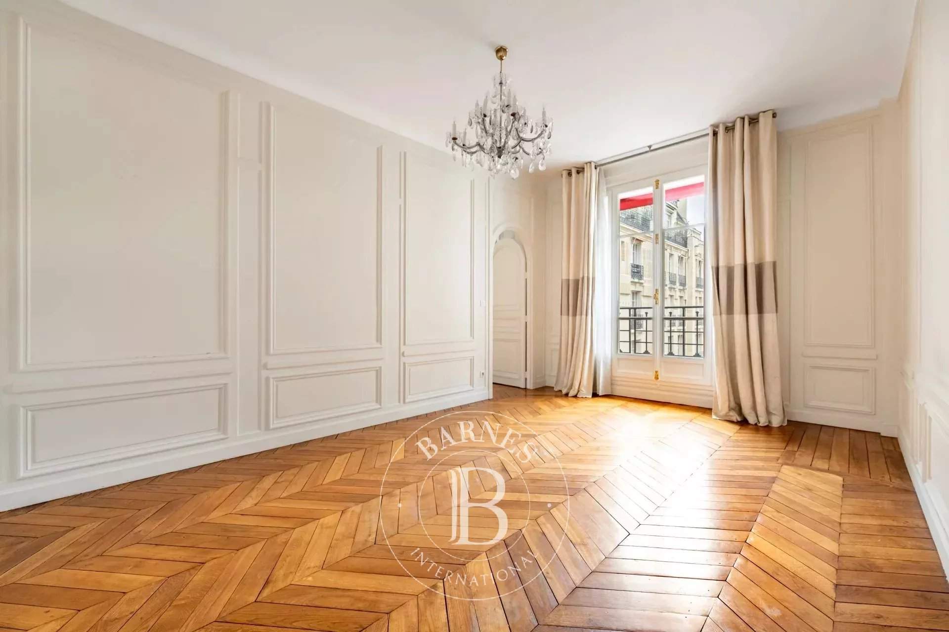 Paris  - Appartement 7 Pièces 4 Chambres - picture 18
