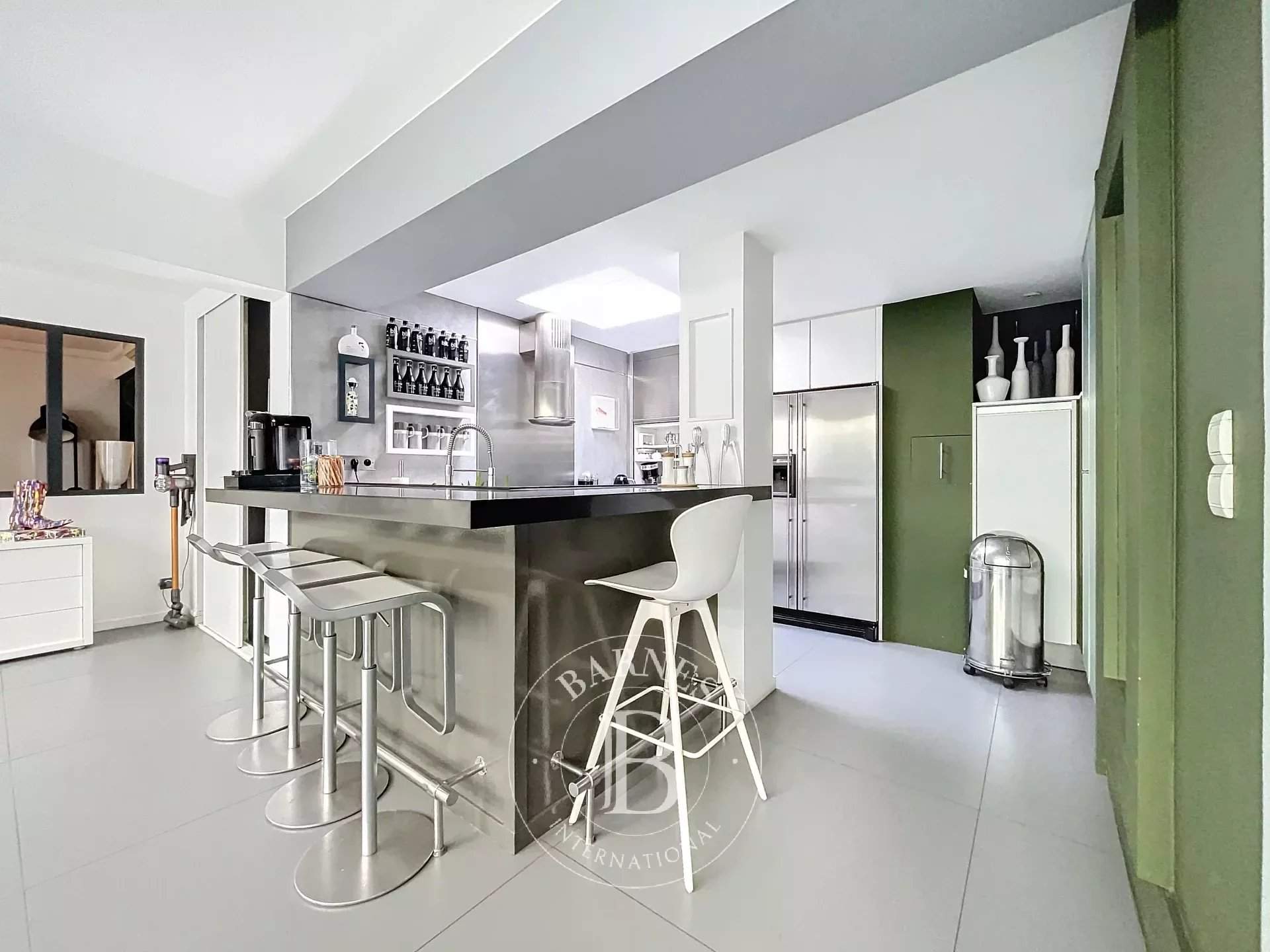 Paris  - Appartement 3 Pi&egrave;ces 2 Chambres - picture 4