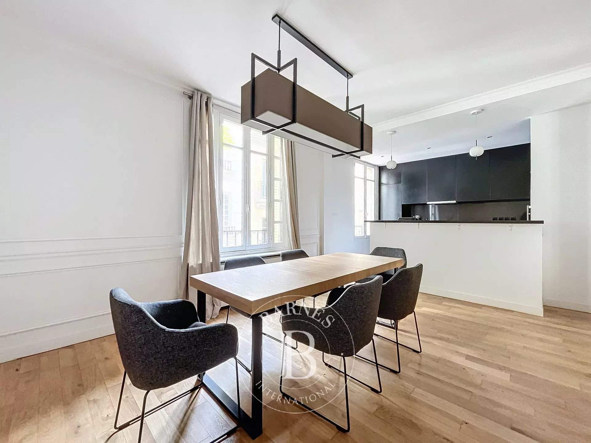 Paris  - Apartment 4 Bedrooms - picture 19
