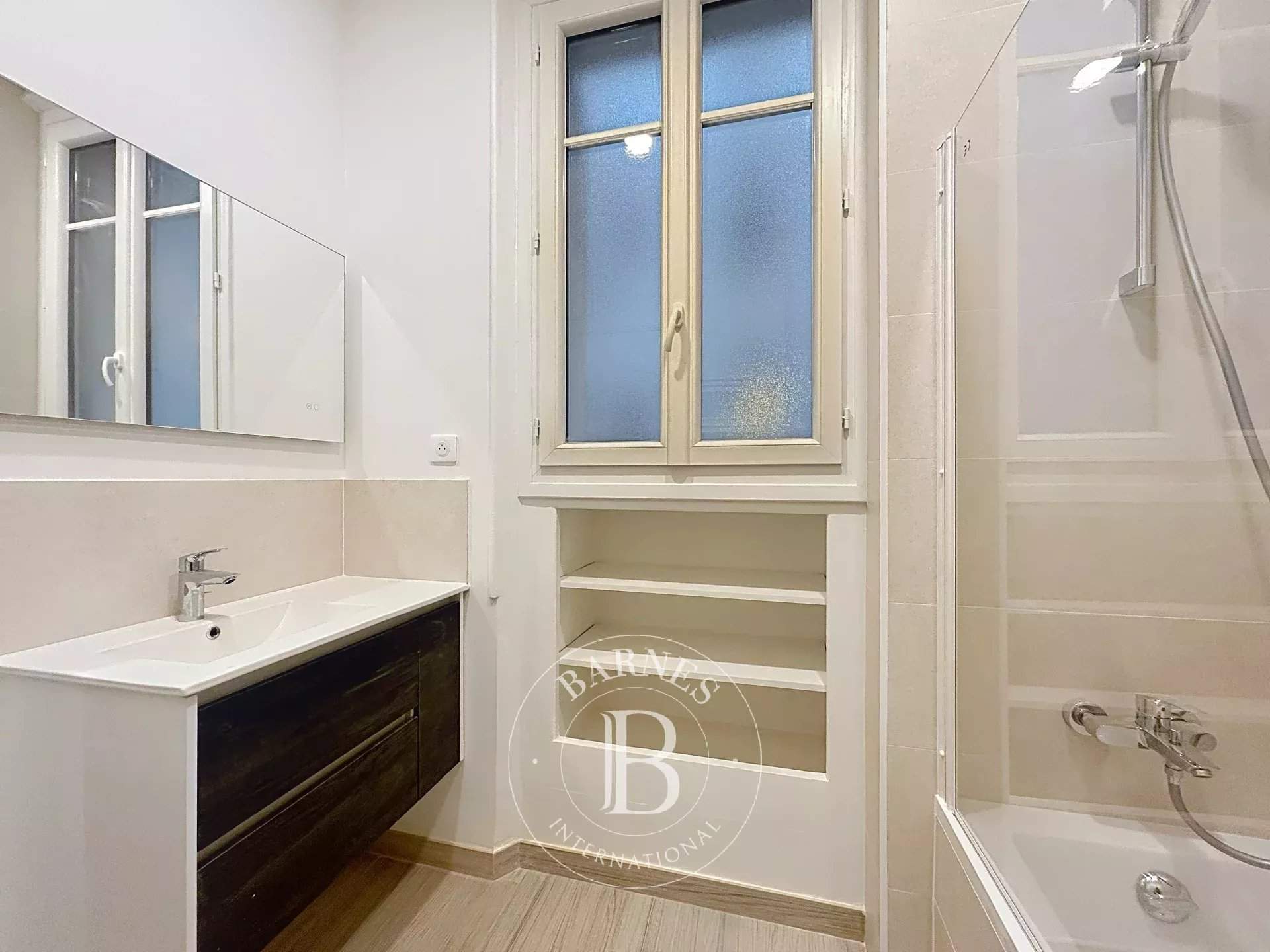 Paris  - Appartement 3 Pièces 2 Chambres - picture 11