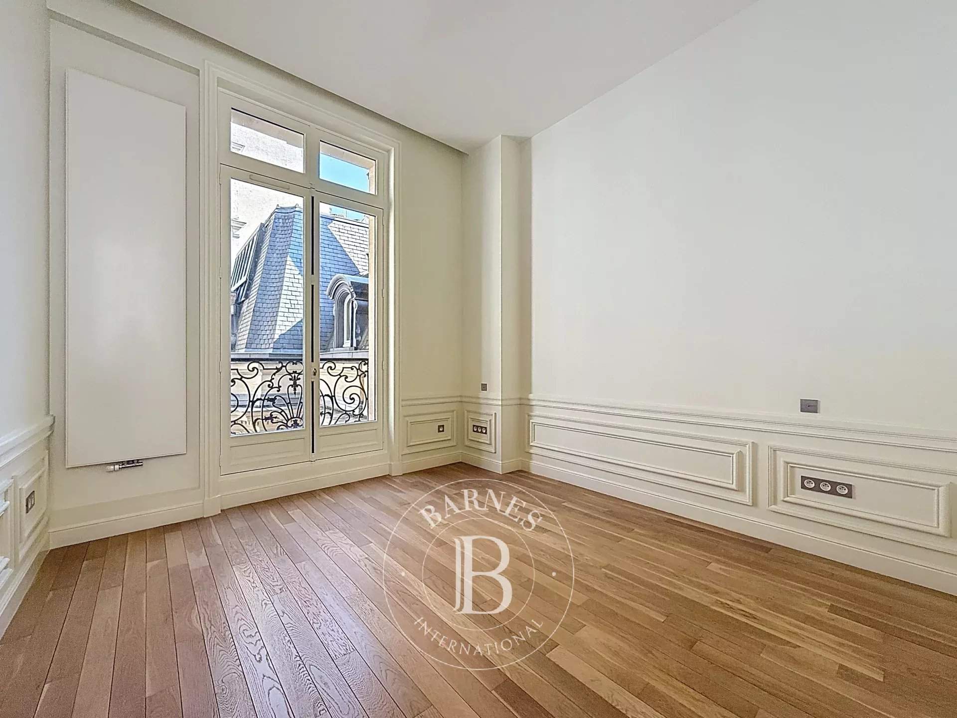 Paris  - Apartment 3 Bedrooms - picture 9