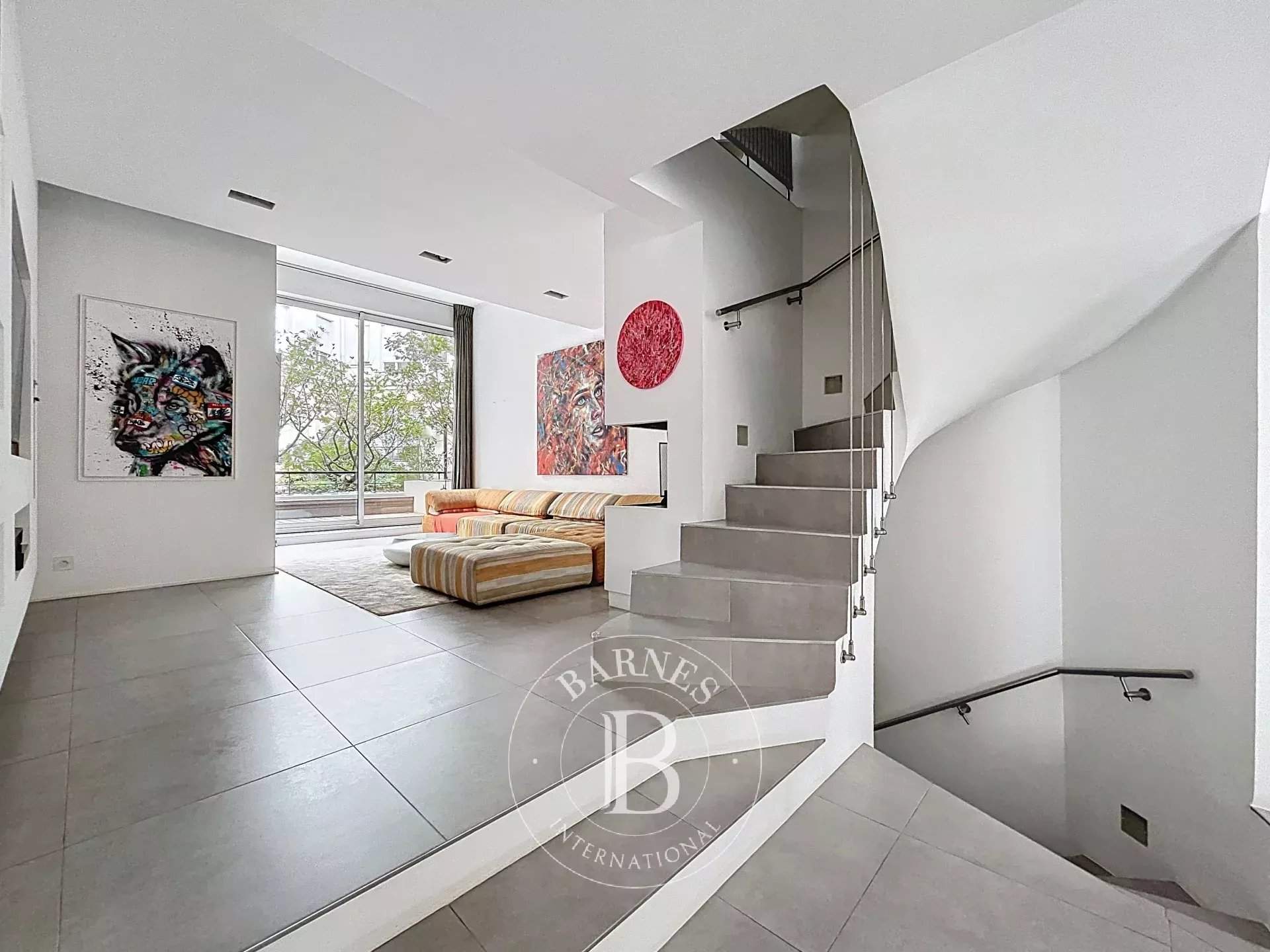 Paris  - Appartement 7 Pi&egrave;ces 3 Chambres - picture 14