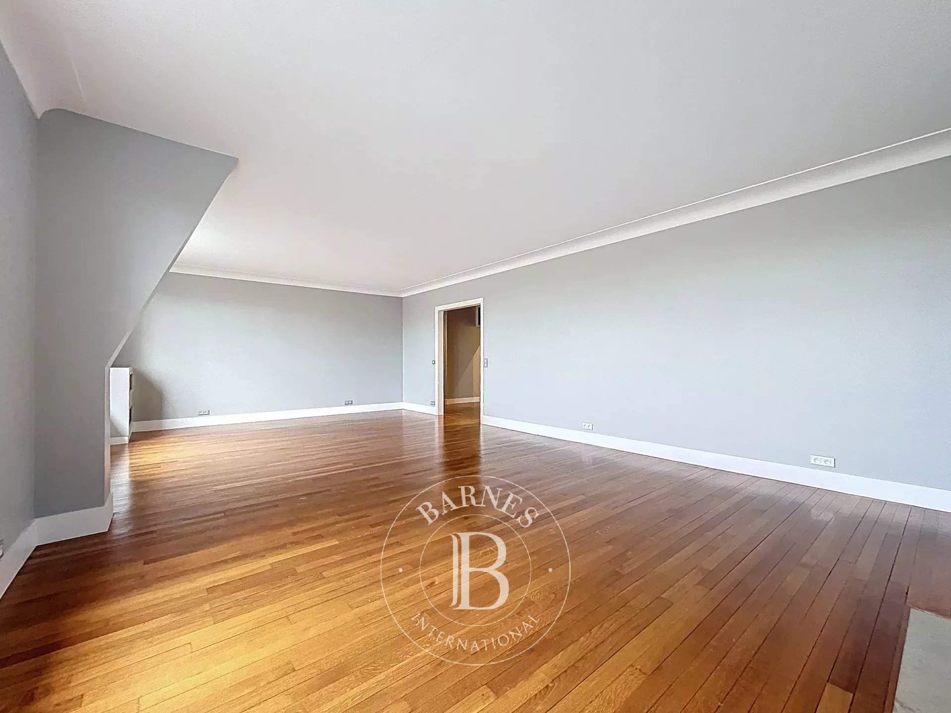 Paris  - Appartement 4 Pi&egrave;ces 3 Chambres - picture 3