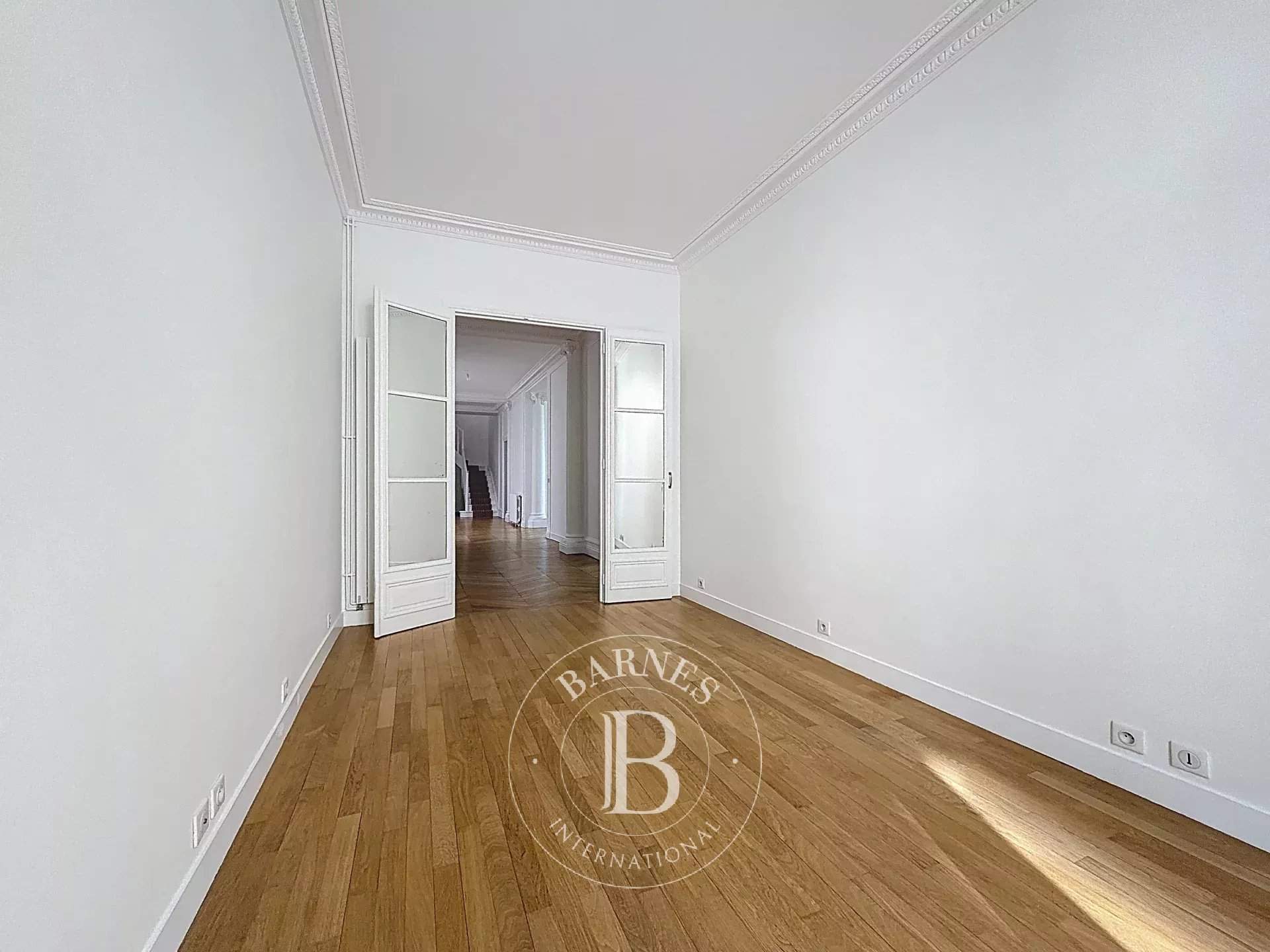 Paris  - Apartment 3 Bedrooms - picture 20