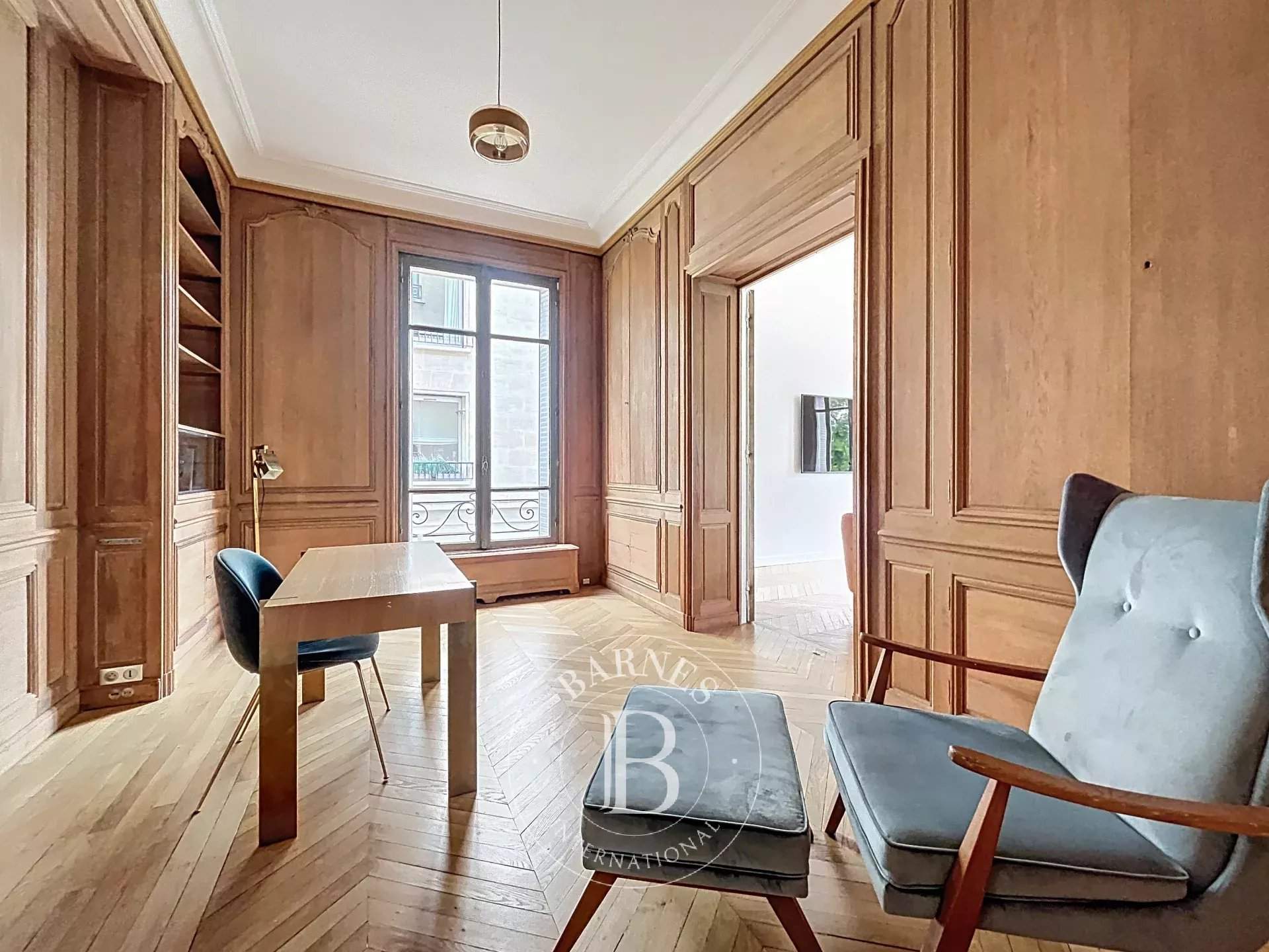 Paris  - Apartment 4 Bedrooms - picture 17