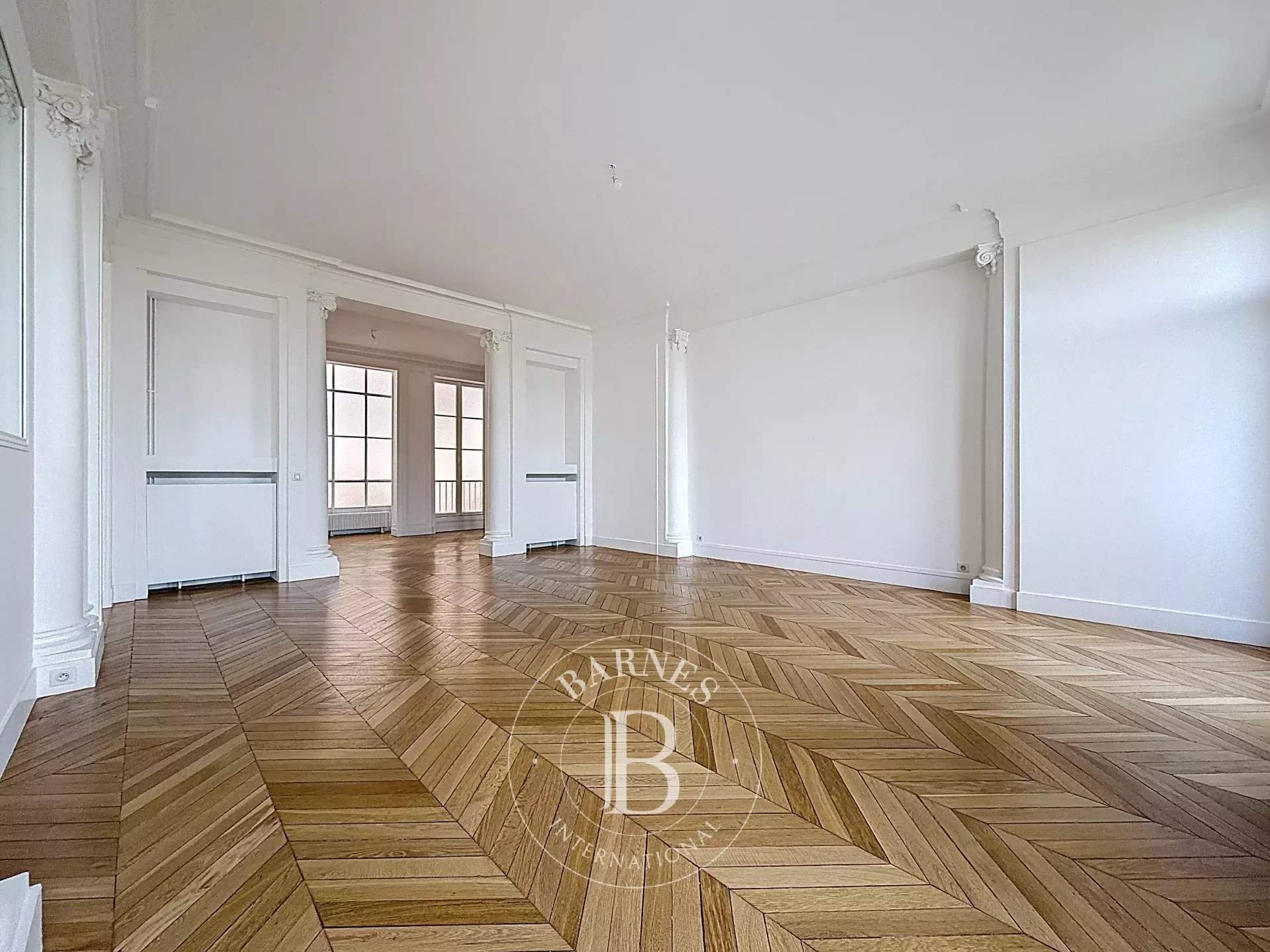 Paris  - Apartment 3 Bedrooms - picture 17