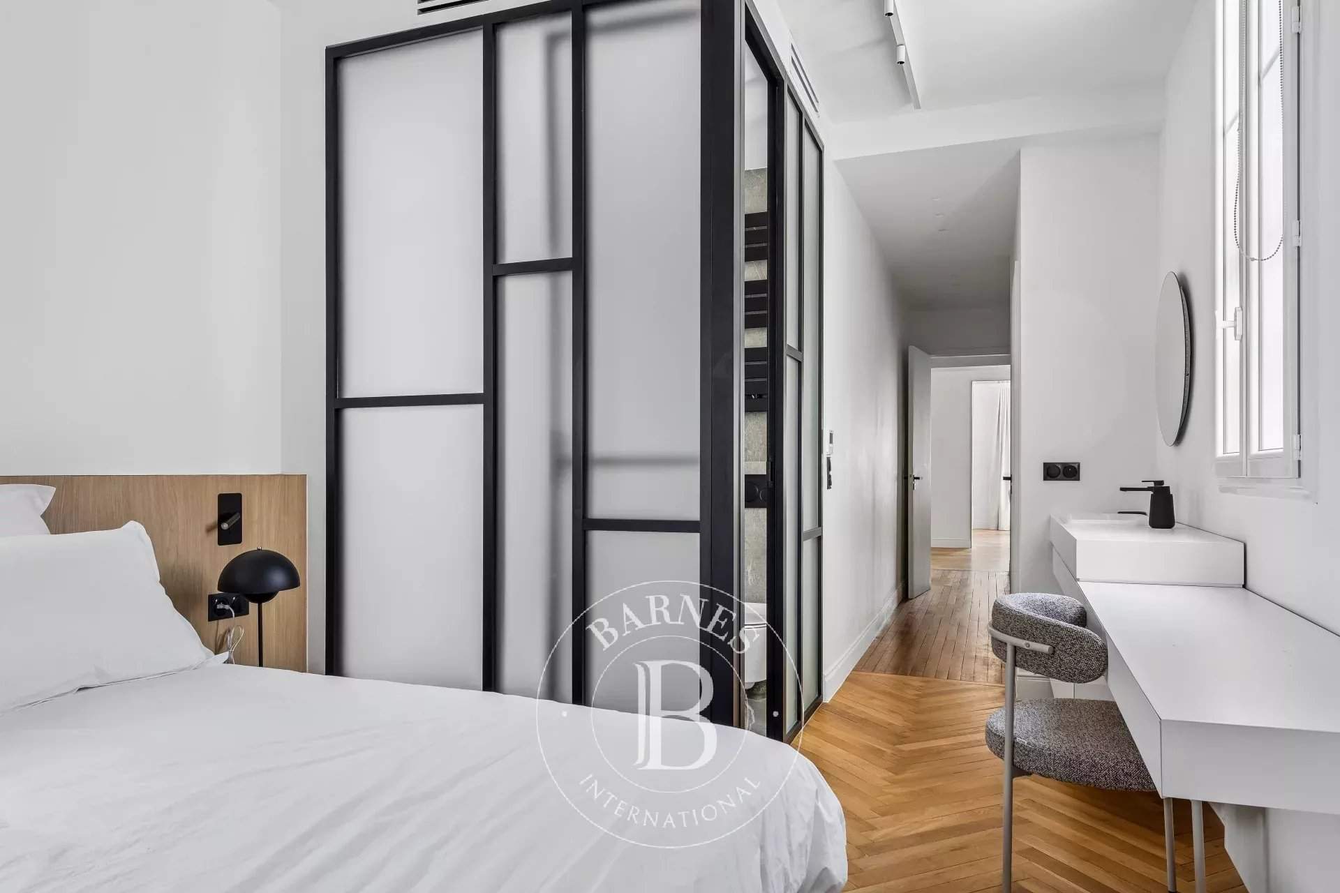 Paris  - Appartement 6 Pi&egrave;ces 3 Chambres - picture 11