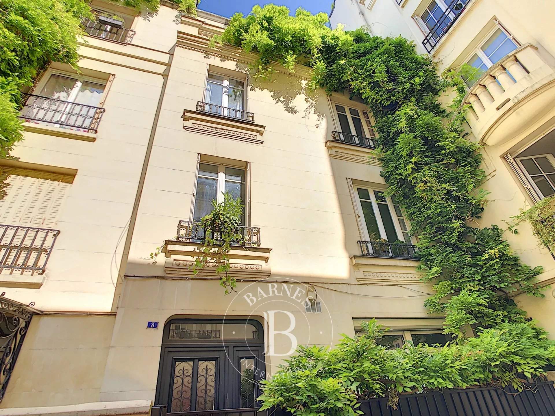 Paris  - Apartment 4 Bedrooms - picture 6