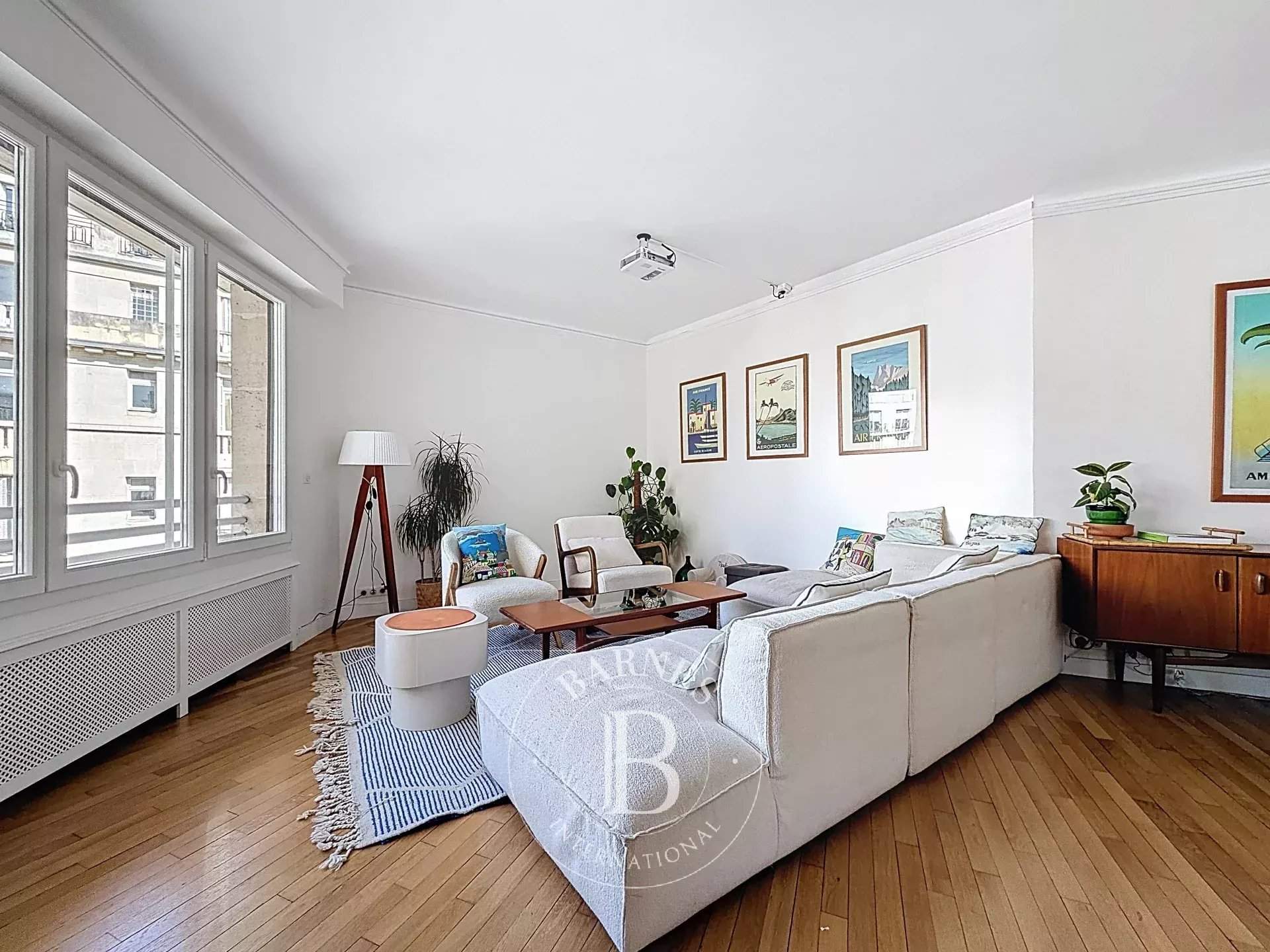 Paris  - Apartment 2 Bedrooms - picture 8