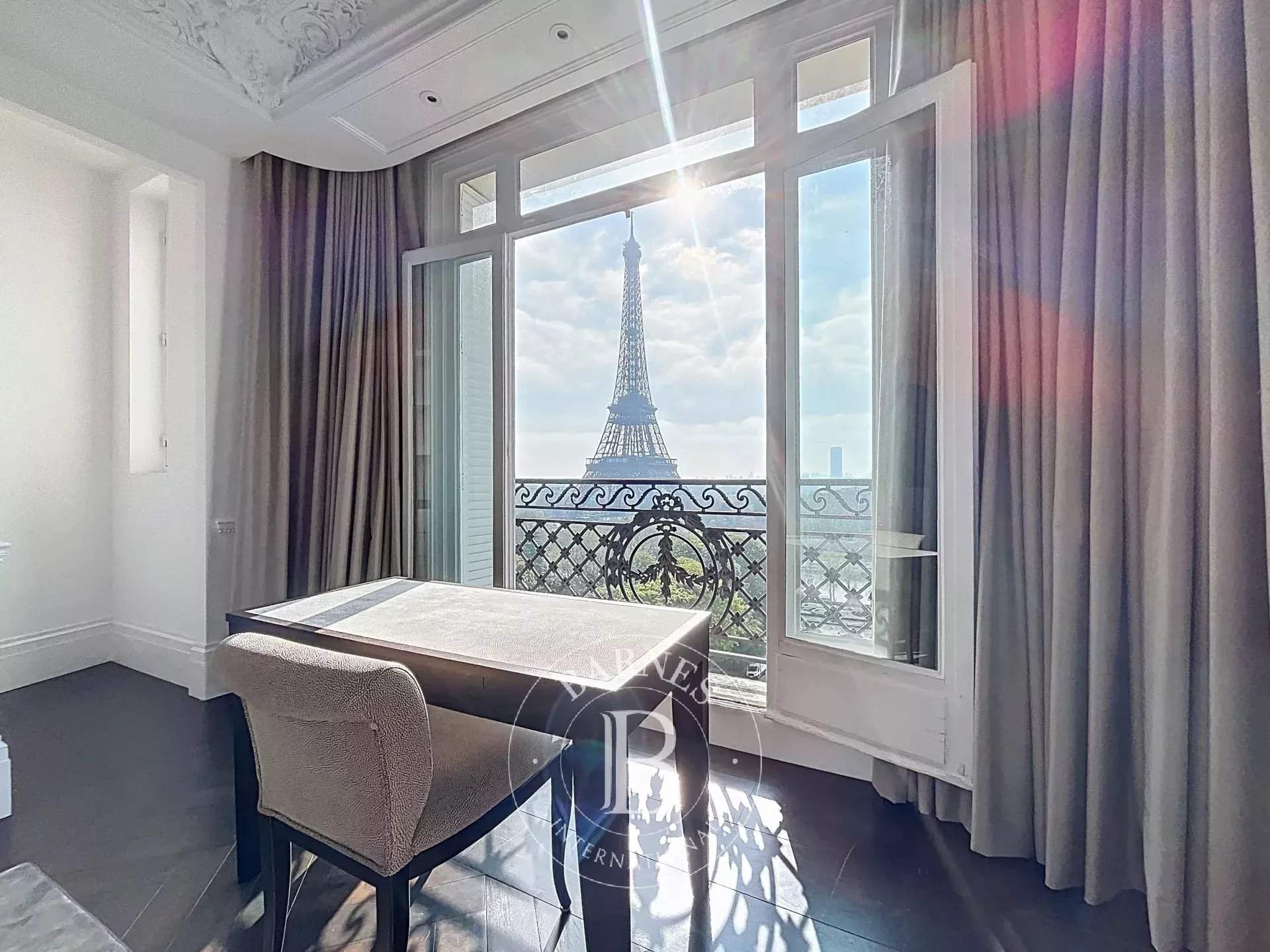 Paris  - Apartment 3 Bedrooms - picture 10