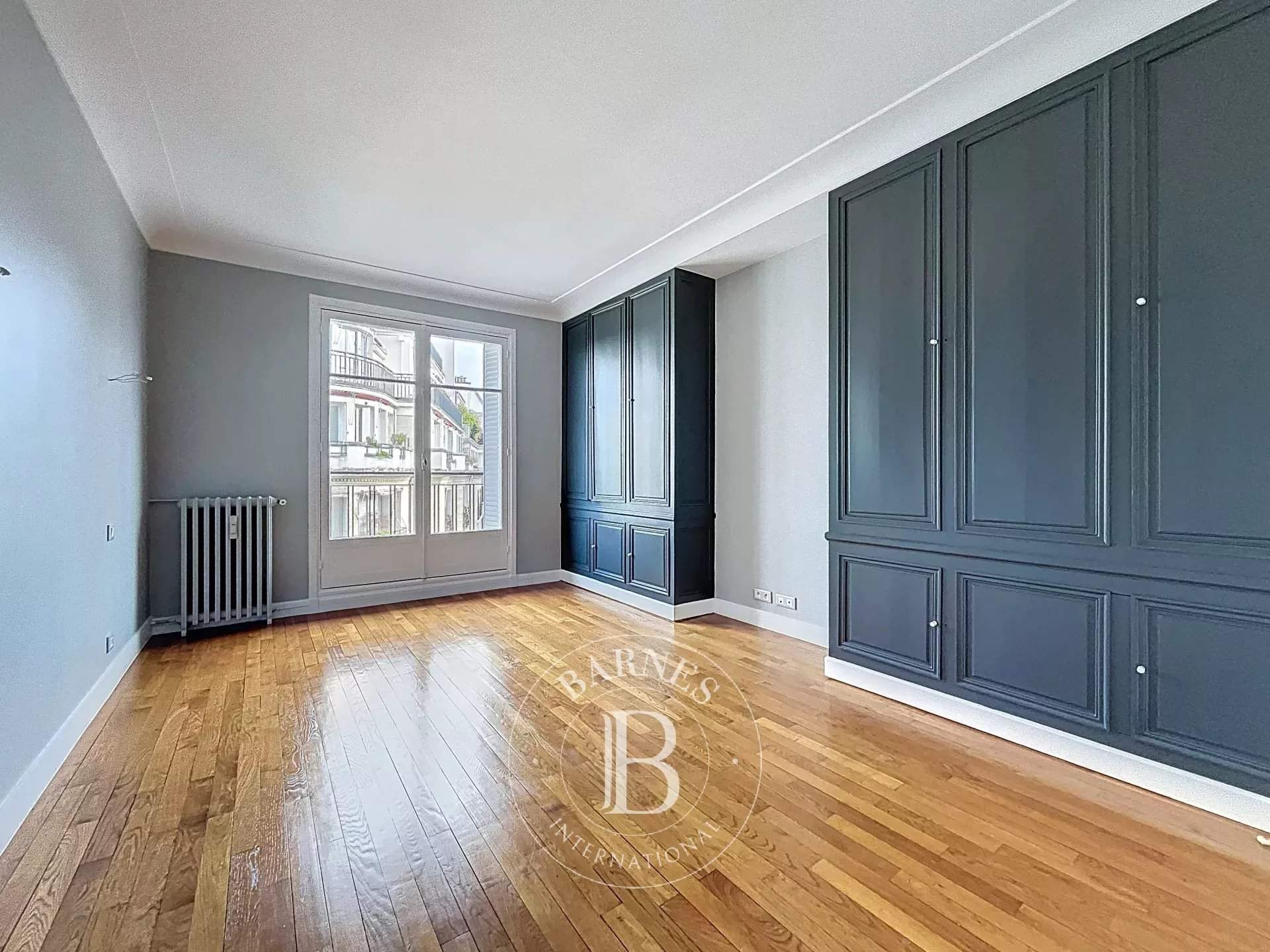 Paris  - Appartement 4 Pi&egrave;ces 3 Chambres - picture 8