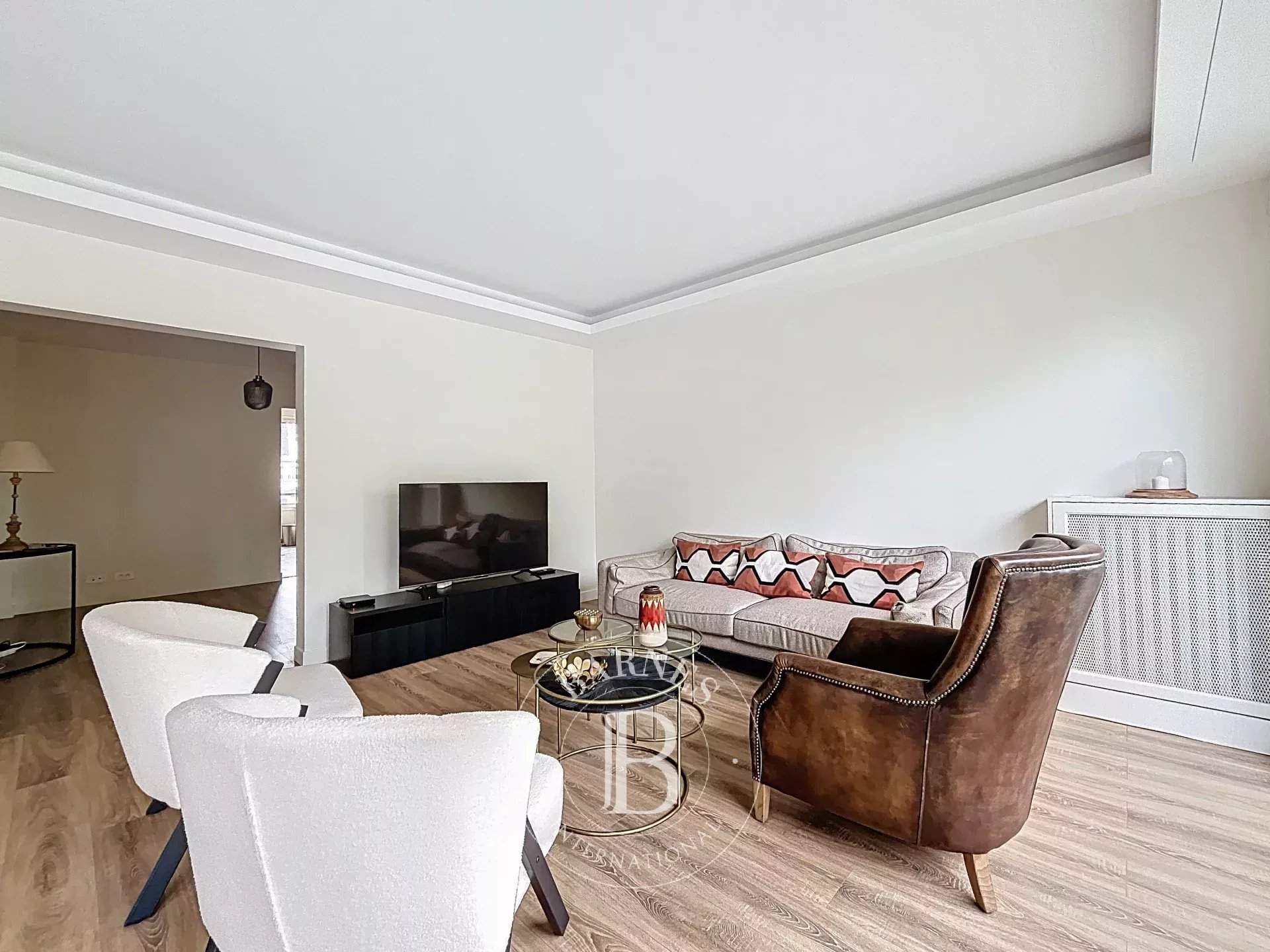 Paris  - Appartement 3 Pi&egrave;ces 2 Chambres - picture 12