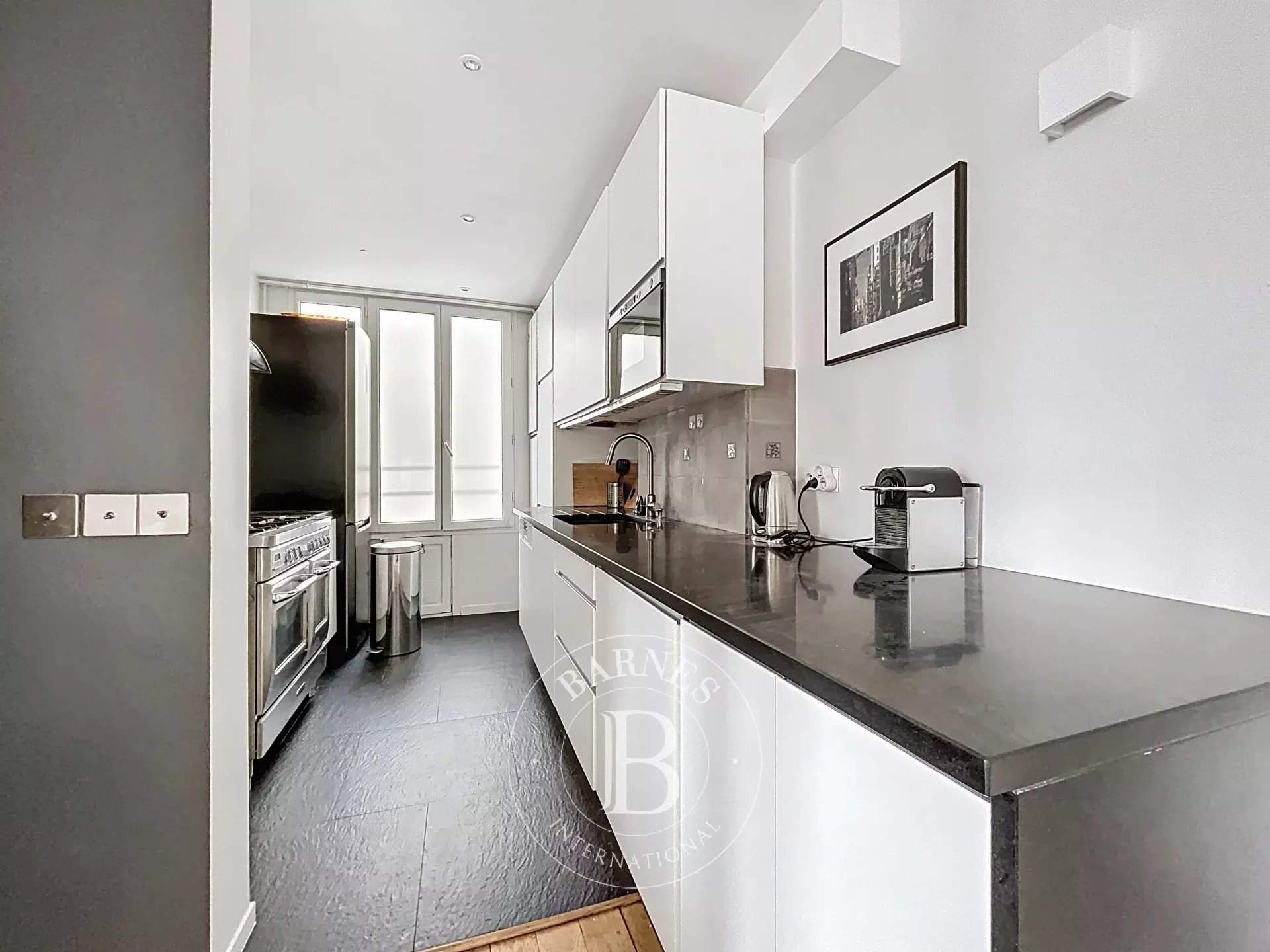 Paris  - Appartement 3 Pi&egrave;ces 2 Chambres - picture 9