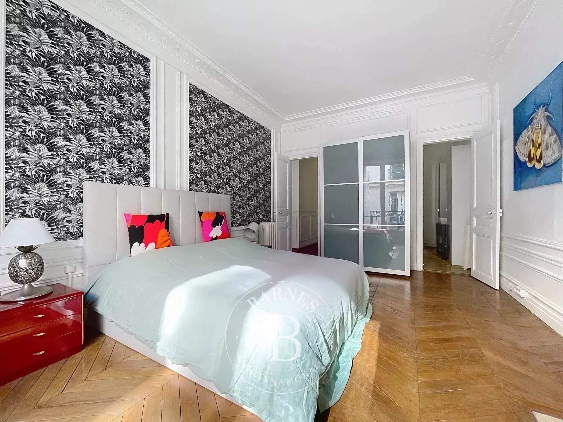 Paris  - Appartement 6 Pièces 3 Chambres - picture 10
