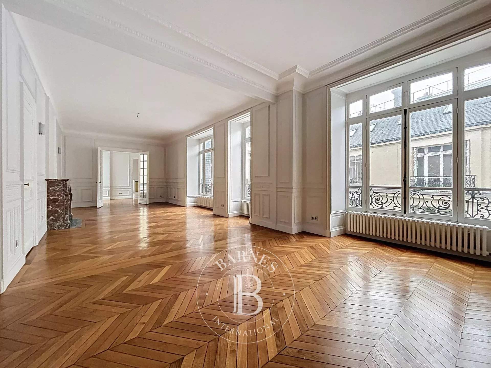 Paris  - Appartement 8 Pi&egrave;ces 5 Chambres - picture 11