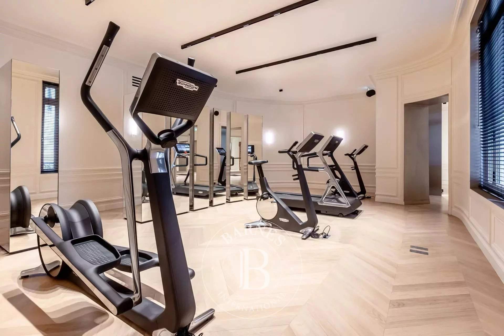 Paris  - Appartement 5 Pi&egrave;ces 3 Chambres - picture 18