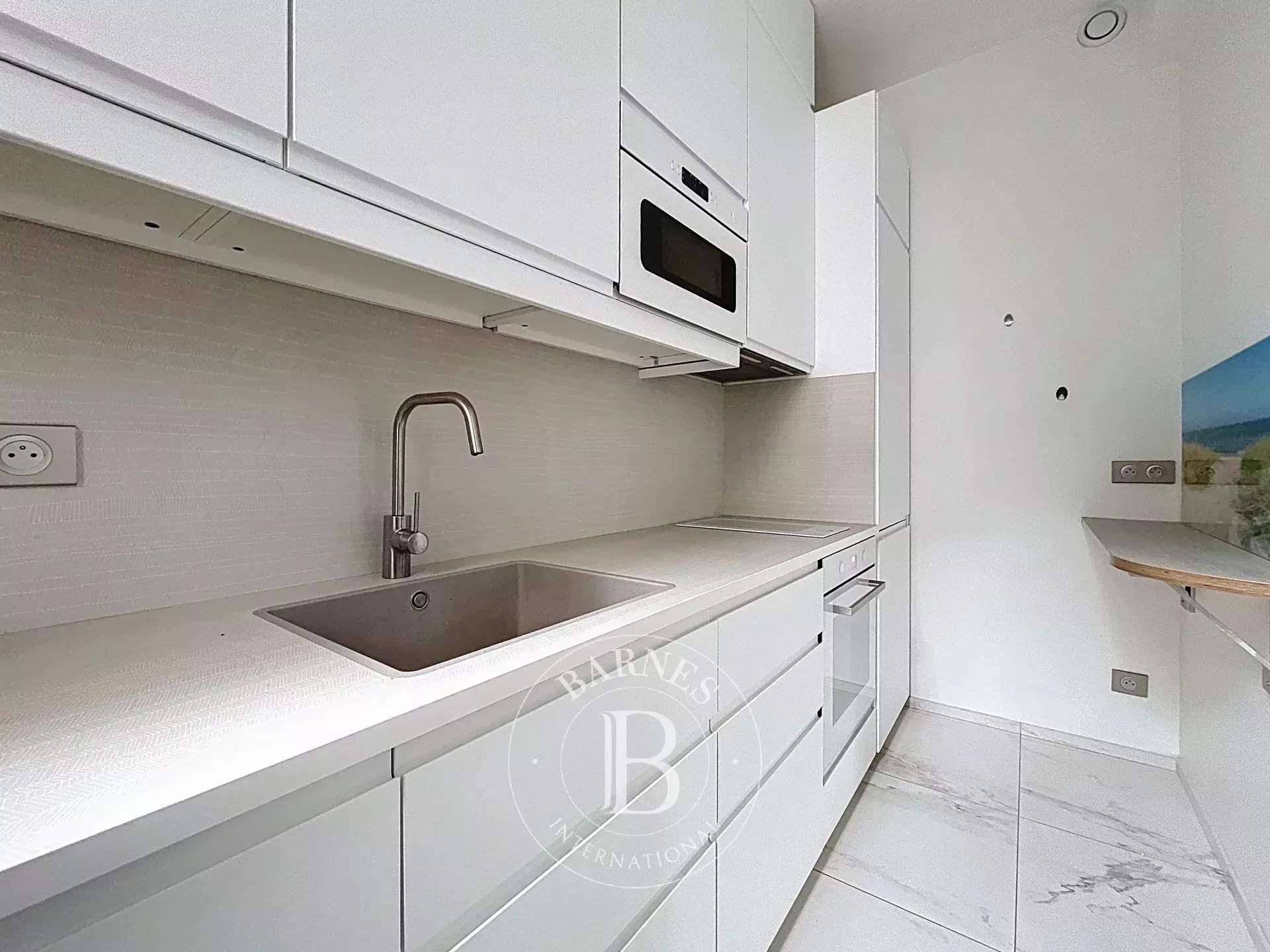 Paris  - Apartment 1 Bedroom - picture 10