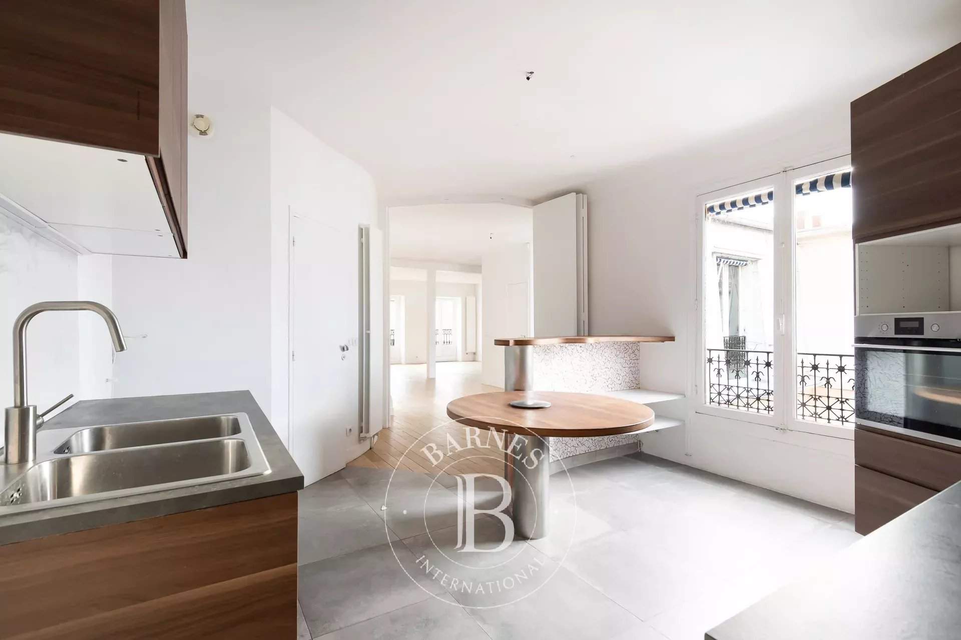 Paris  - Apartment 5 Bedrooms - picture 3