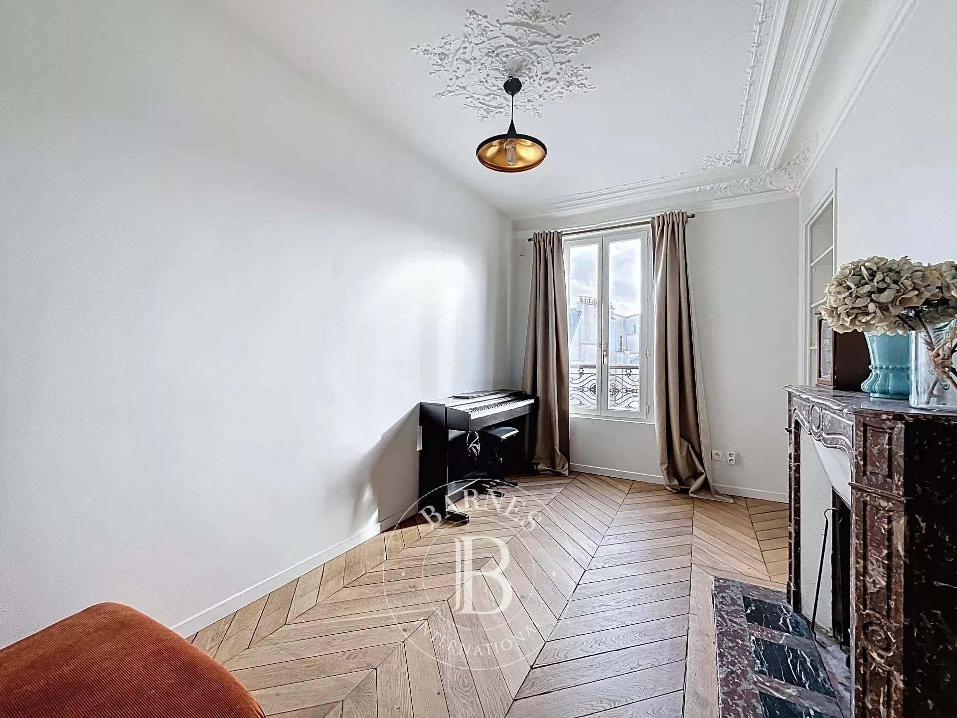 Paris  - Appartement 3 Pi&egrave;ces 2 Chambres - picture 11