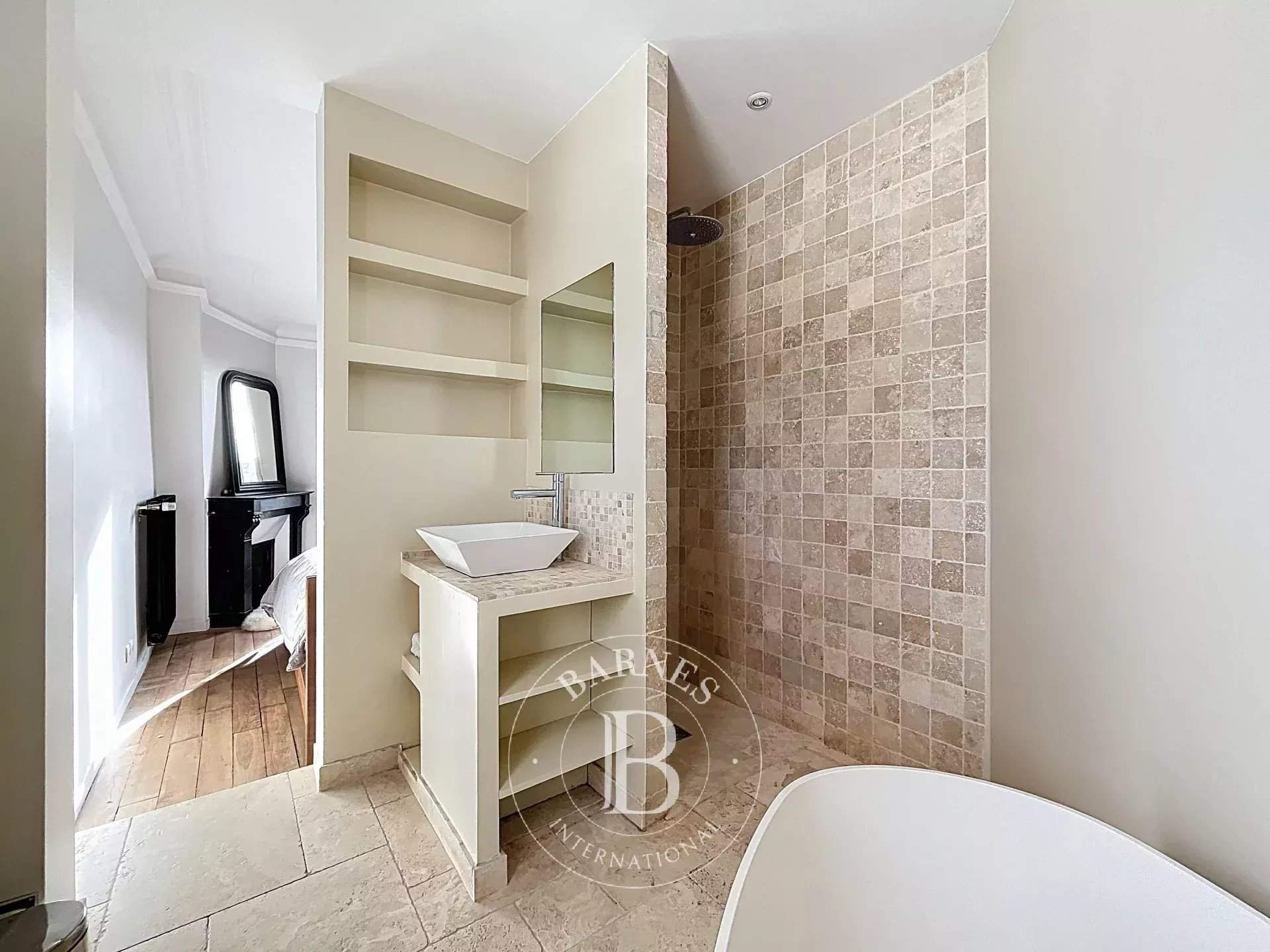 Paris  - Appartement 3 Pi&egrave;ces 2 Chambres - picture 6