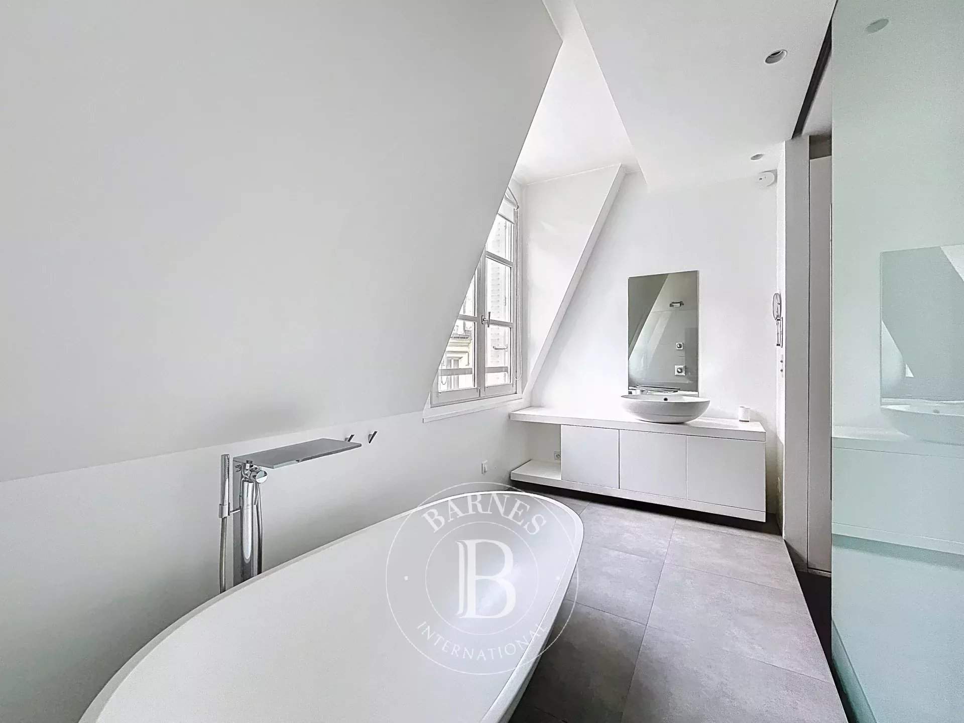 Paris  - Appartement 7 Pi&egrave;ces 3 Chambres - picture 15