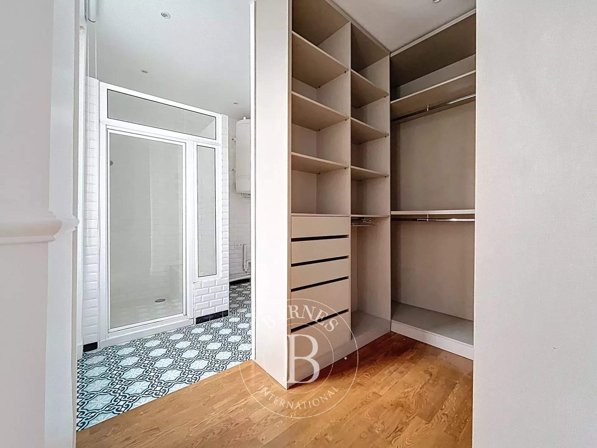 Paris  - Appartement 4 Pi&egrave;ces 3 Chambres - picture 5