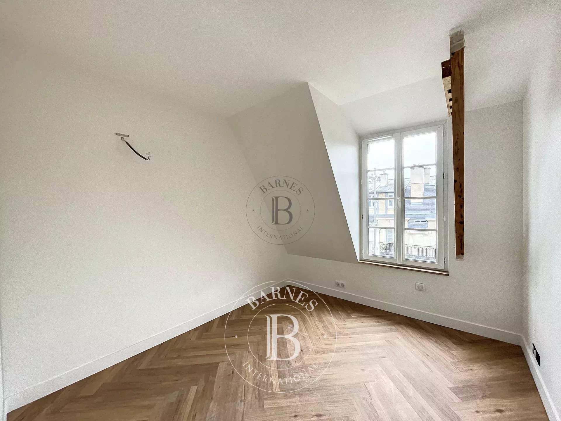 Paris  - Apartment 2 Bedrooms - picture 8