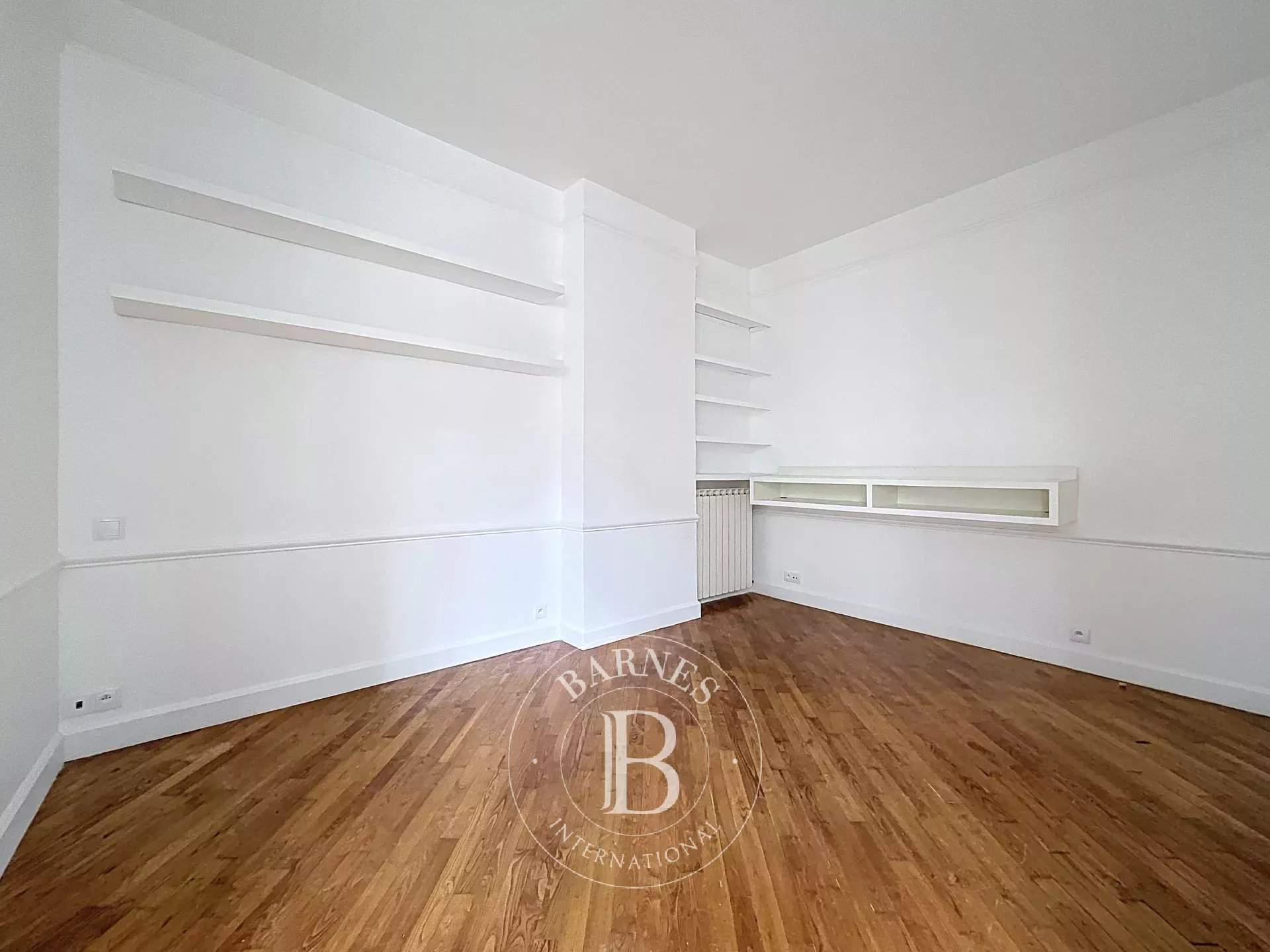 Paris  - Appartement 4 Pi&egrave;ces 3 Chambres - picture 6