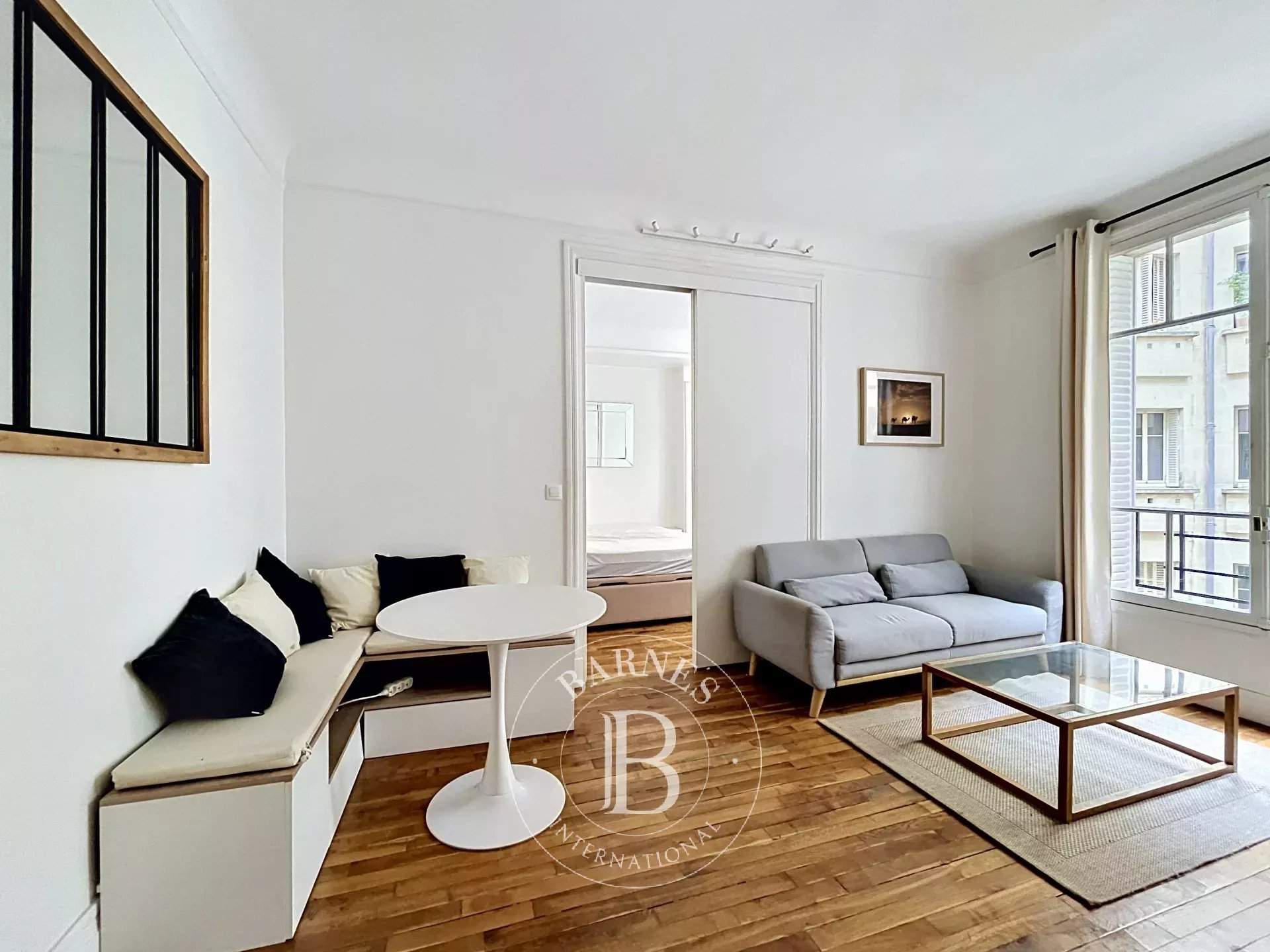 Paris  - Apartment 1 Bedroom - picture 1