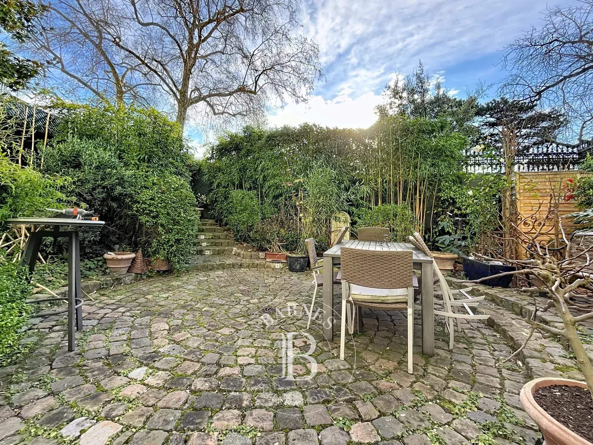 Paris  - Appartement 6 Pi&egrave;ces 3 Chambres - picture 6