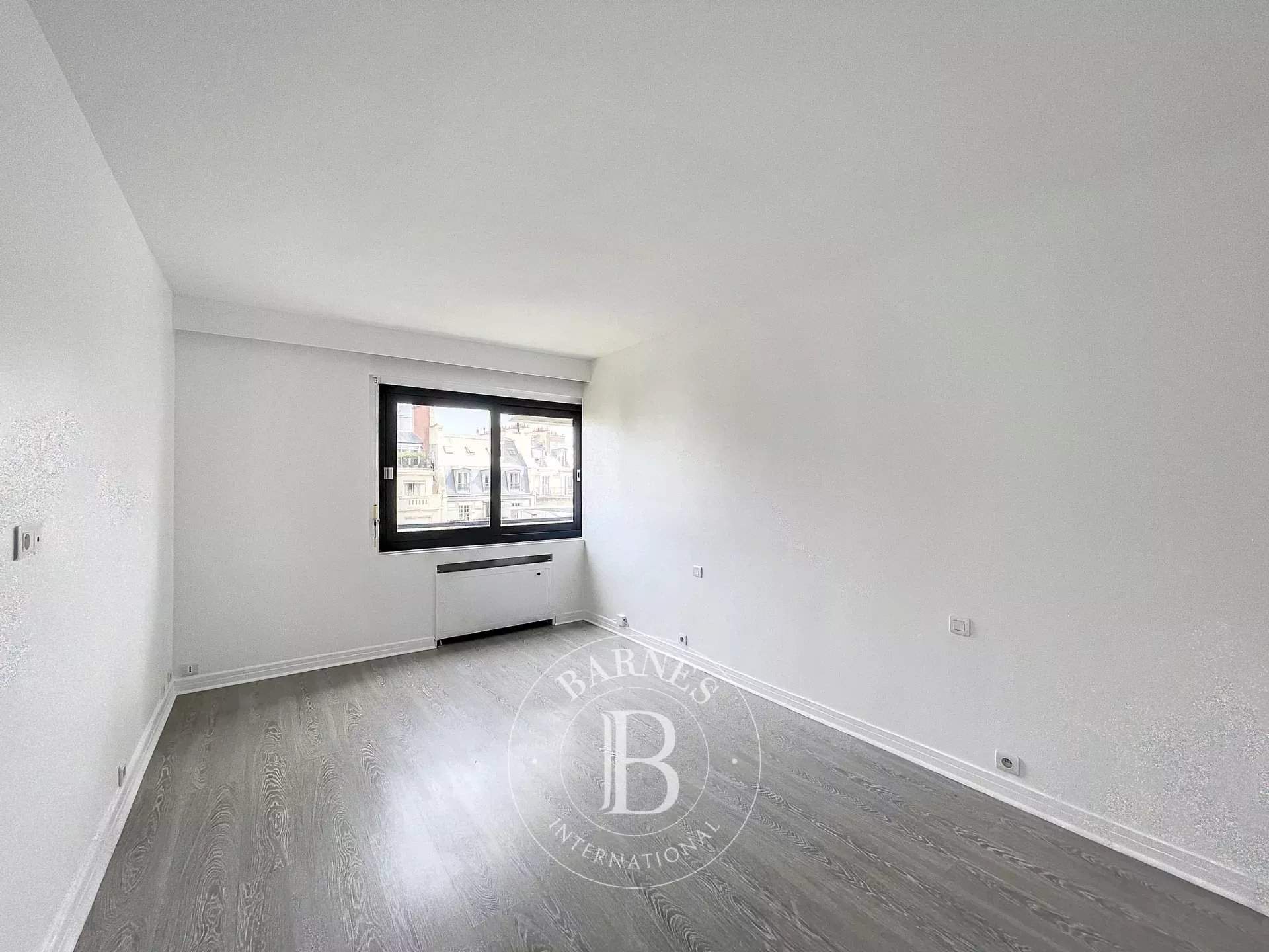 Paris  - Apartment 2 Bedrooms - picture 16