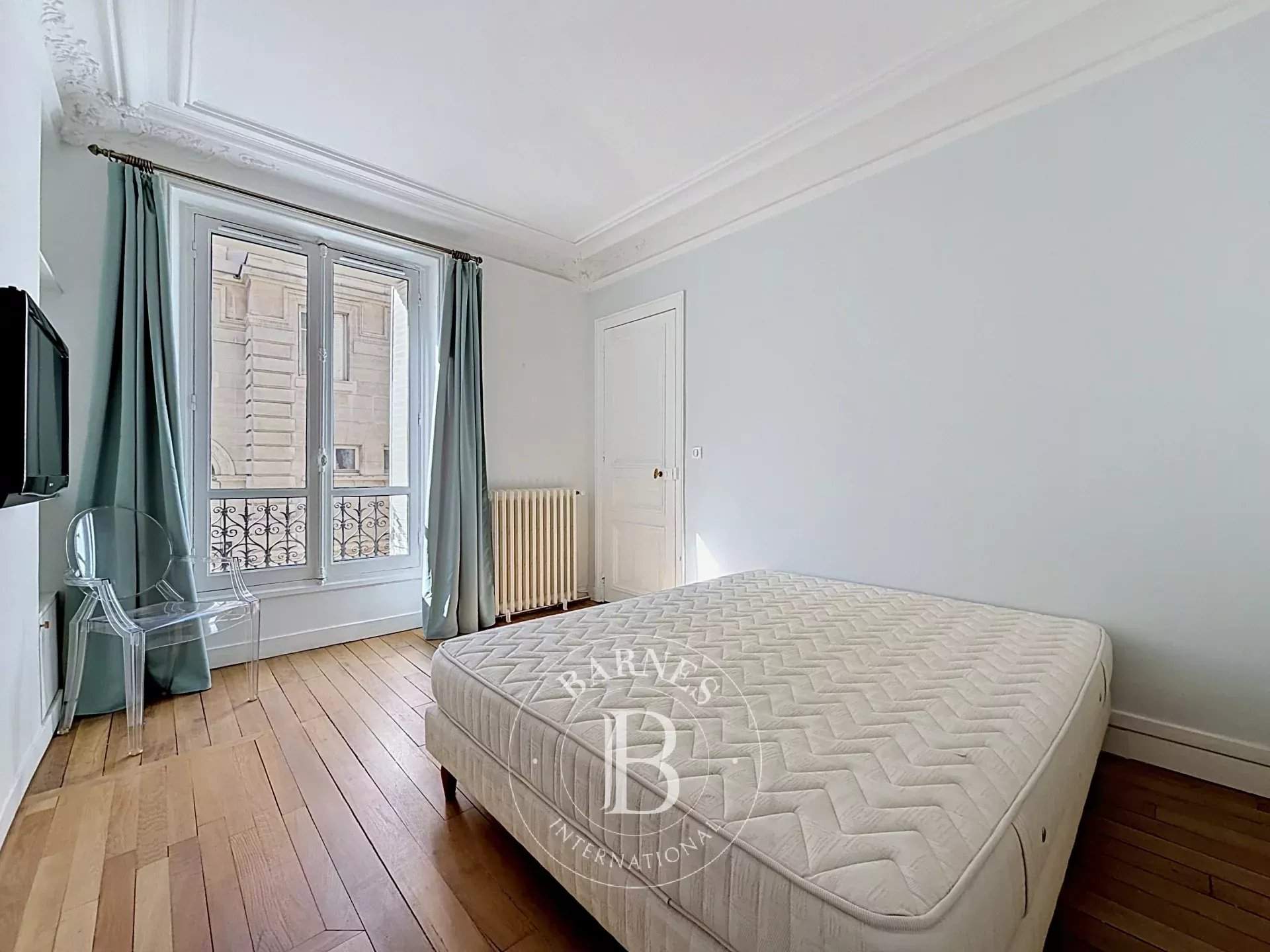 Paris  - Appartement 5 Pi&egrave;ces 3 Chambres - picture 11