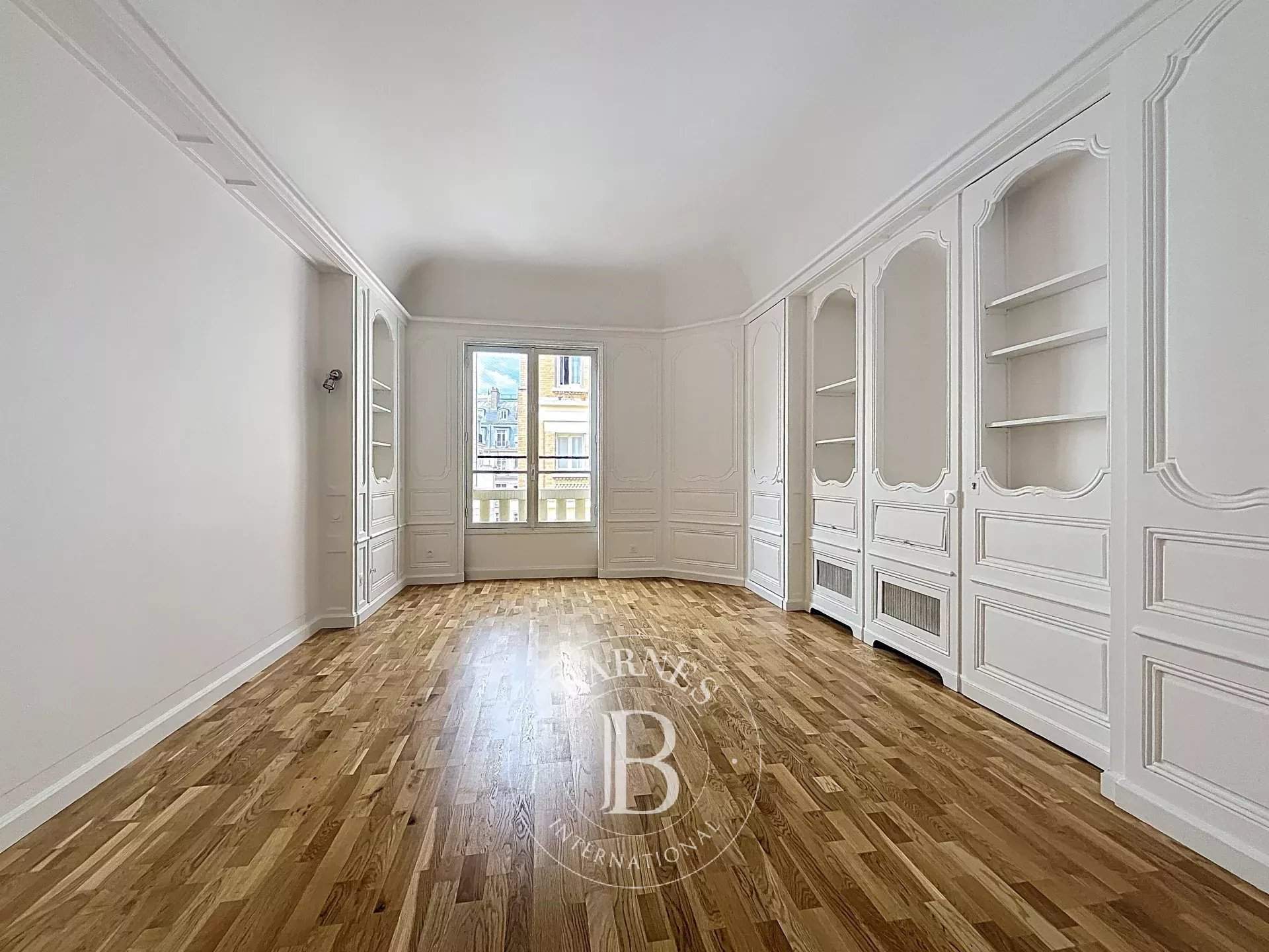 Paris  - Appartement 7 Pièces 4 Chambres - picture 6