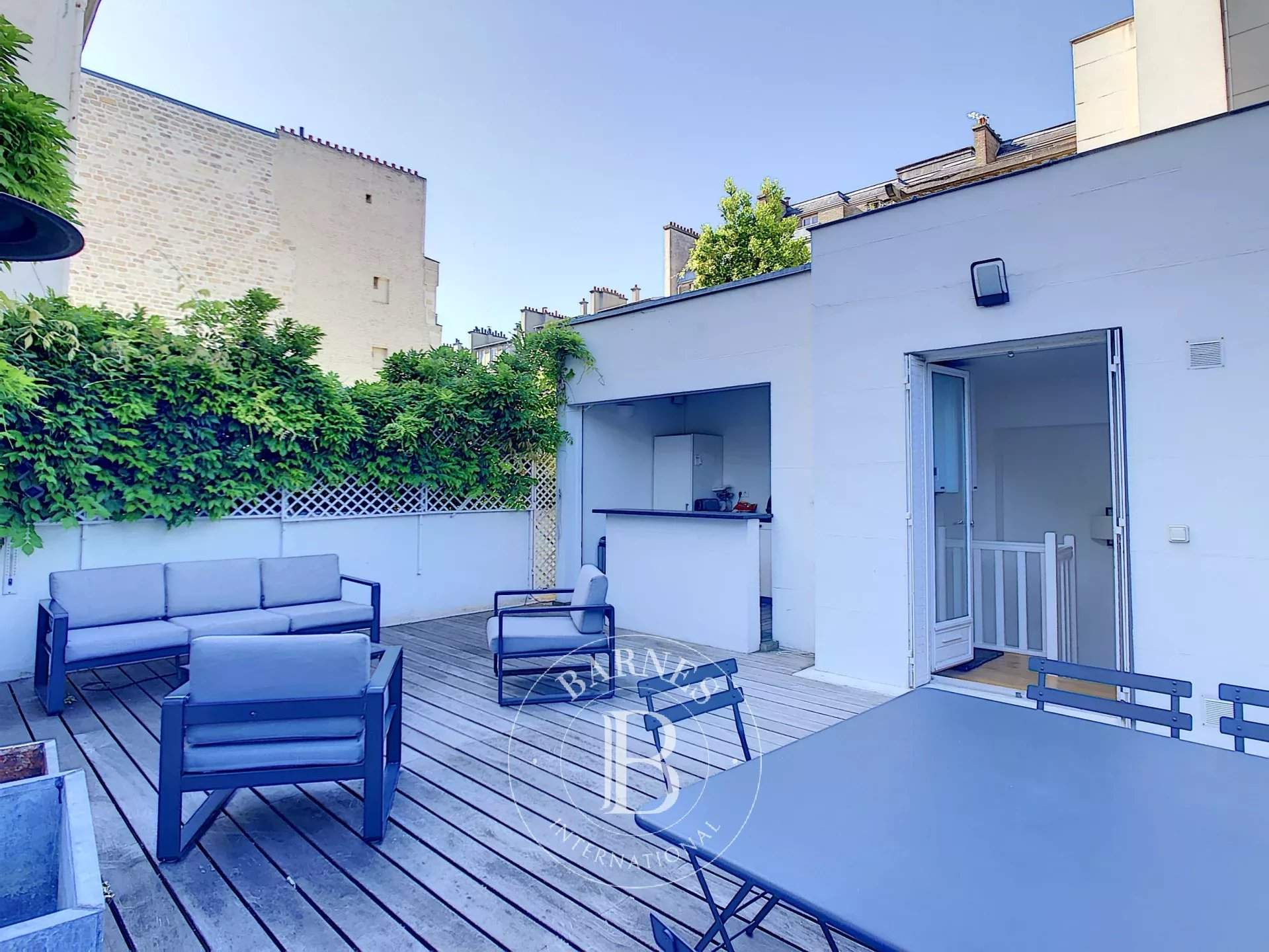 Paris  - Apartment 4 Bedrooms - picture 14