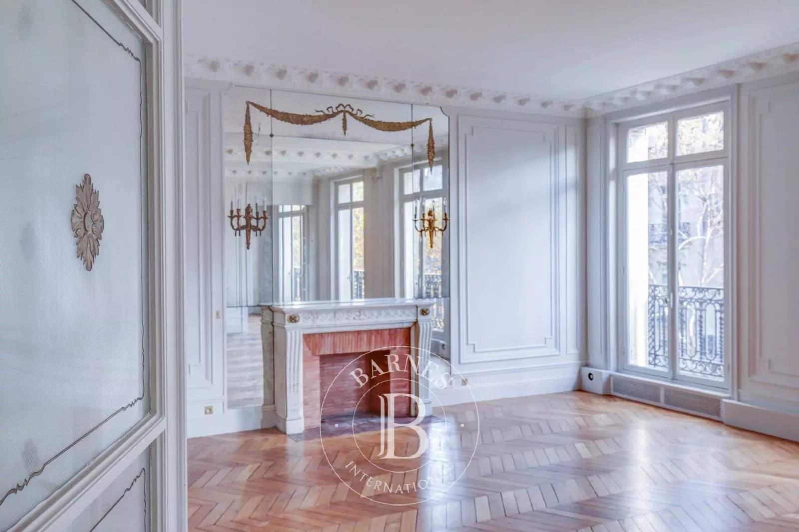 Paris  - Appartement 7 Pièces 4 Chambres - picture 18