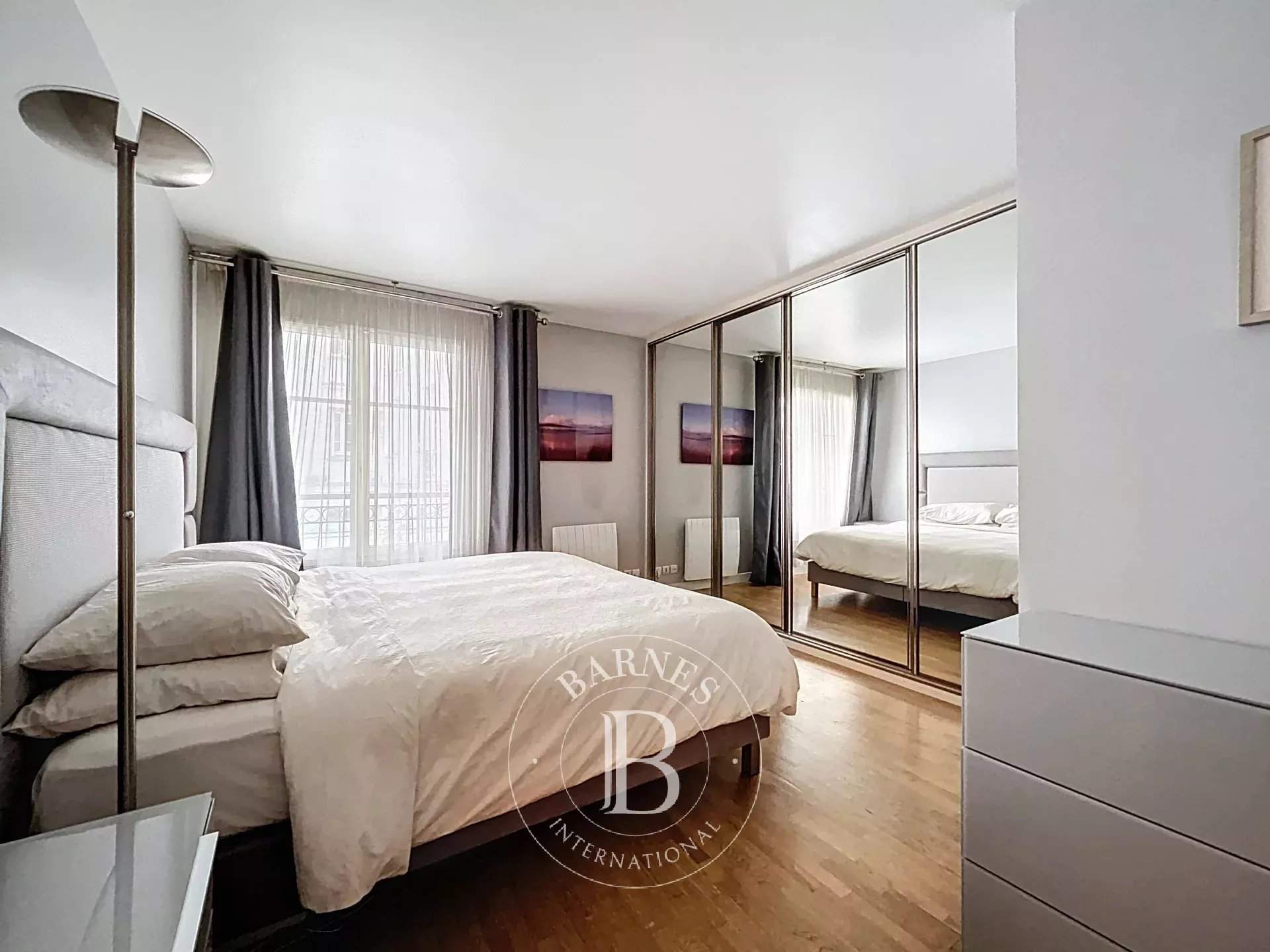 Paris  - Apartment 3 Bedrooms - picture 14