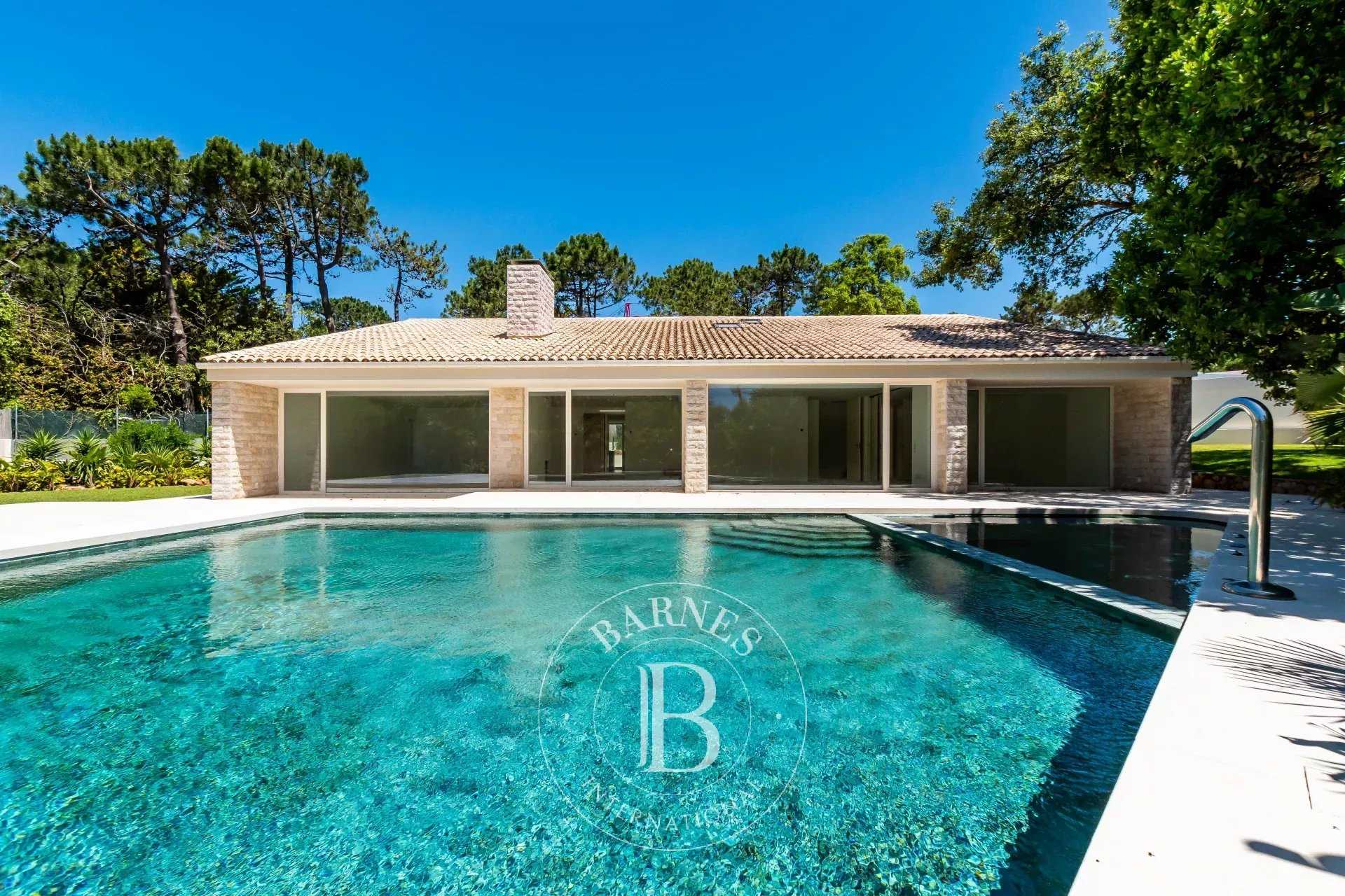 Cascais e Estoril  - House 5 Bedrooms