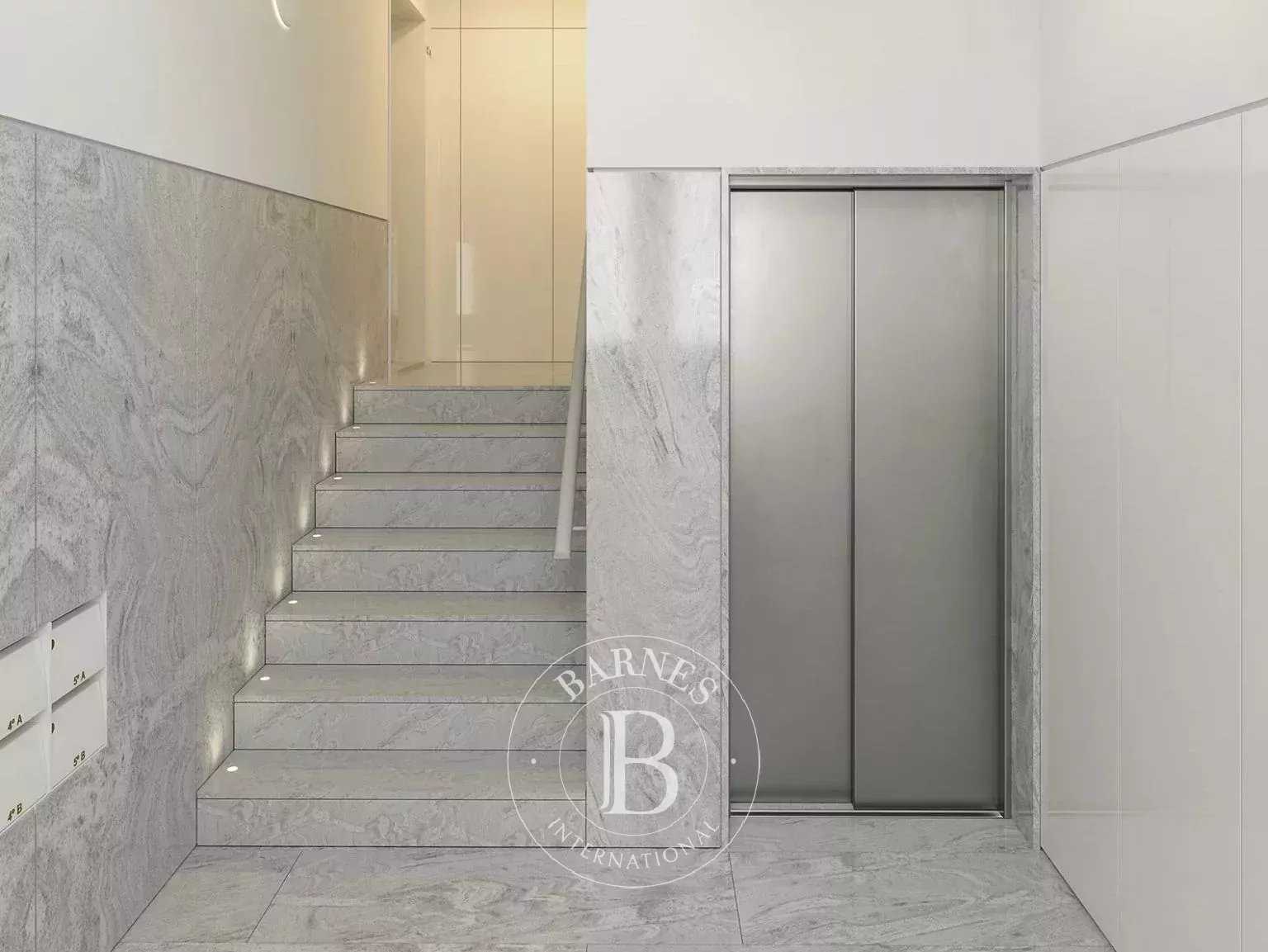 Avenidas Novas  - Piso 3 Cuartos 2 Habitaciones