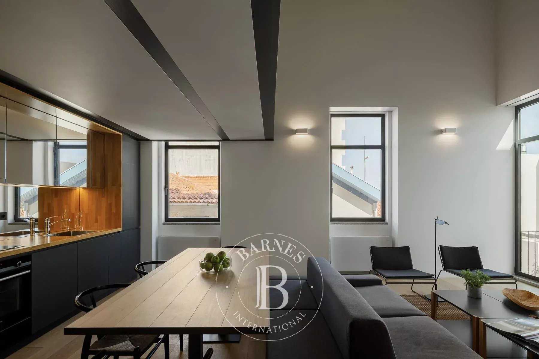 Porto  - Appartement 3 Pi&egrave;ces 2 Chambres