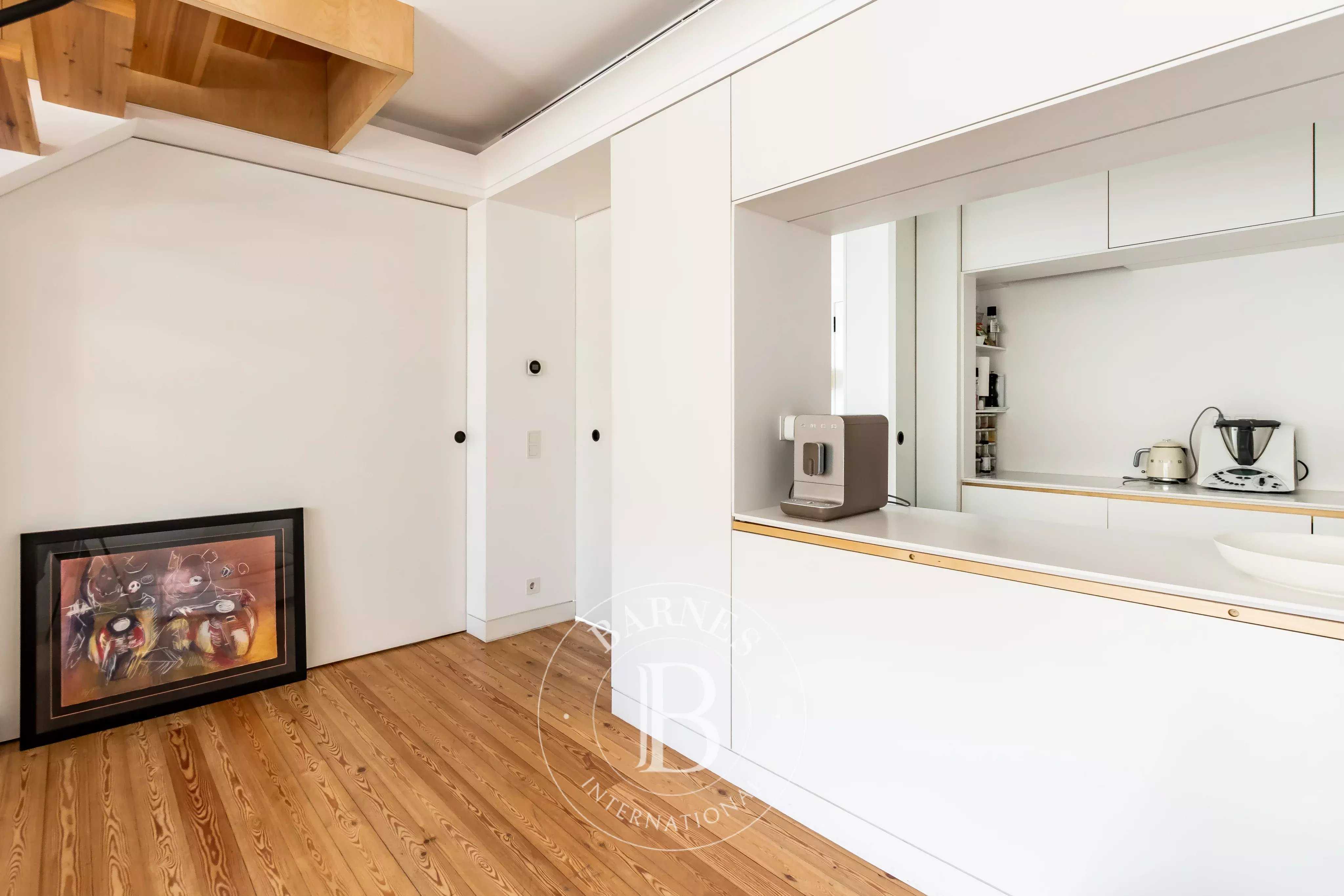 Avenidas Novas  - Appartement 5 Pi&egrave;ces 4 Chambres