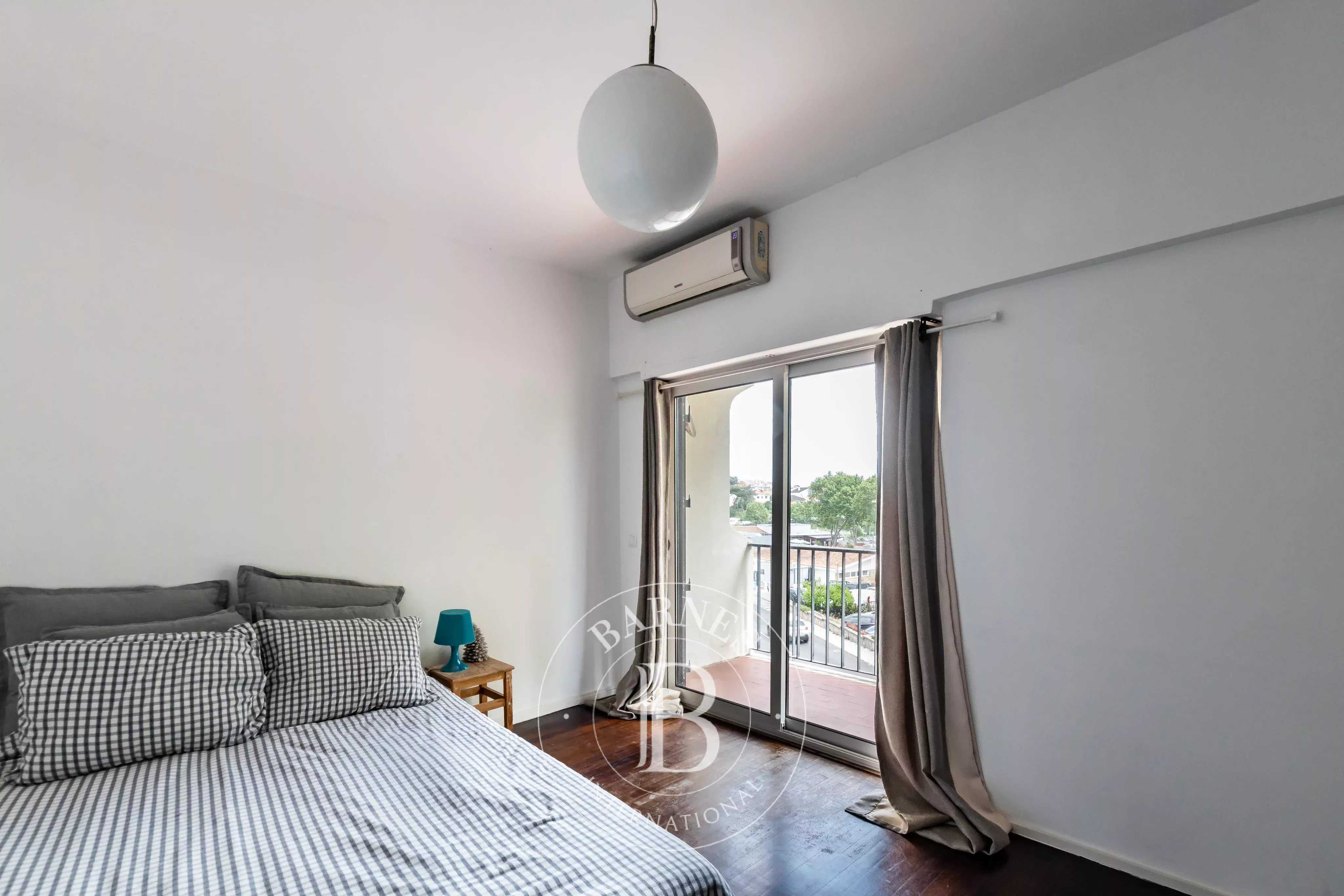 Carcavelos e Parede  - Appartement 5 Pi&egrave;ces 4 Chambres