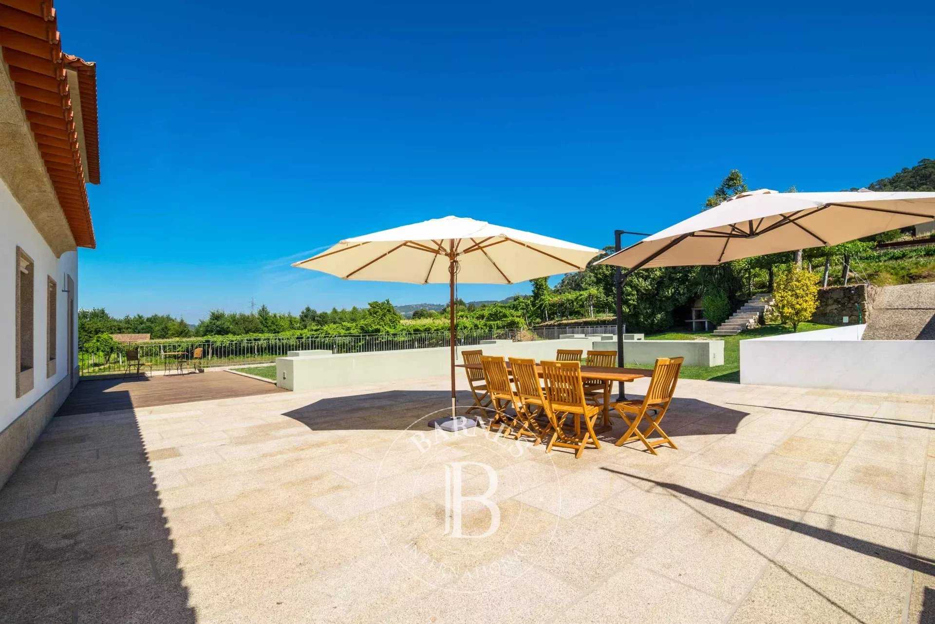 Roriz  - Granja 6 Cuartos 4 Habitaciones